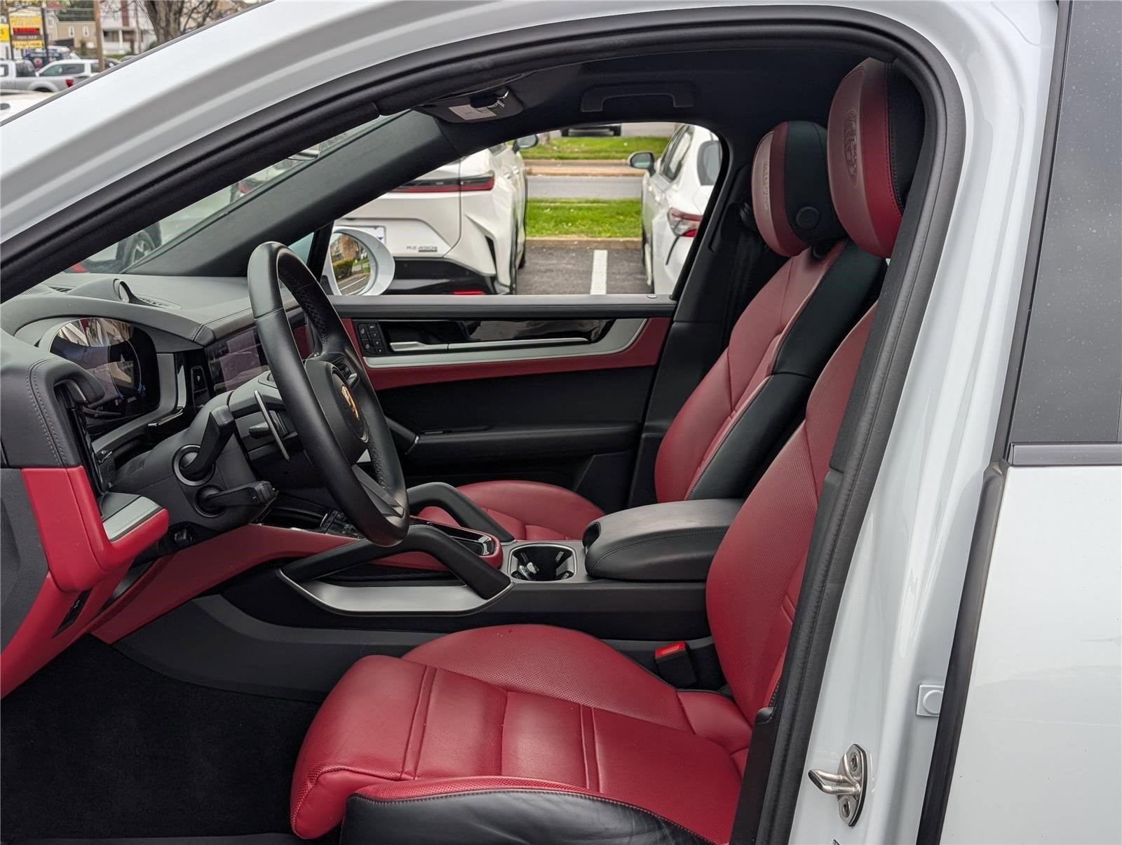 2024 Porsche Cayenne Coupe AWD