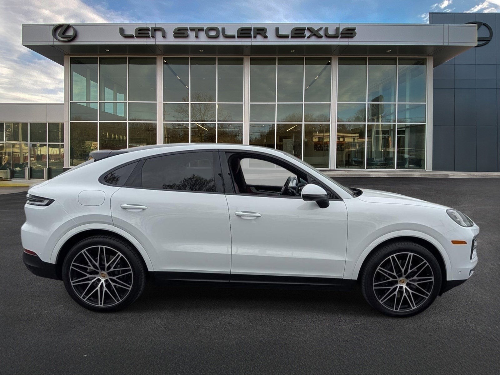 2024 Porsche Cayenne Coupe AWD