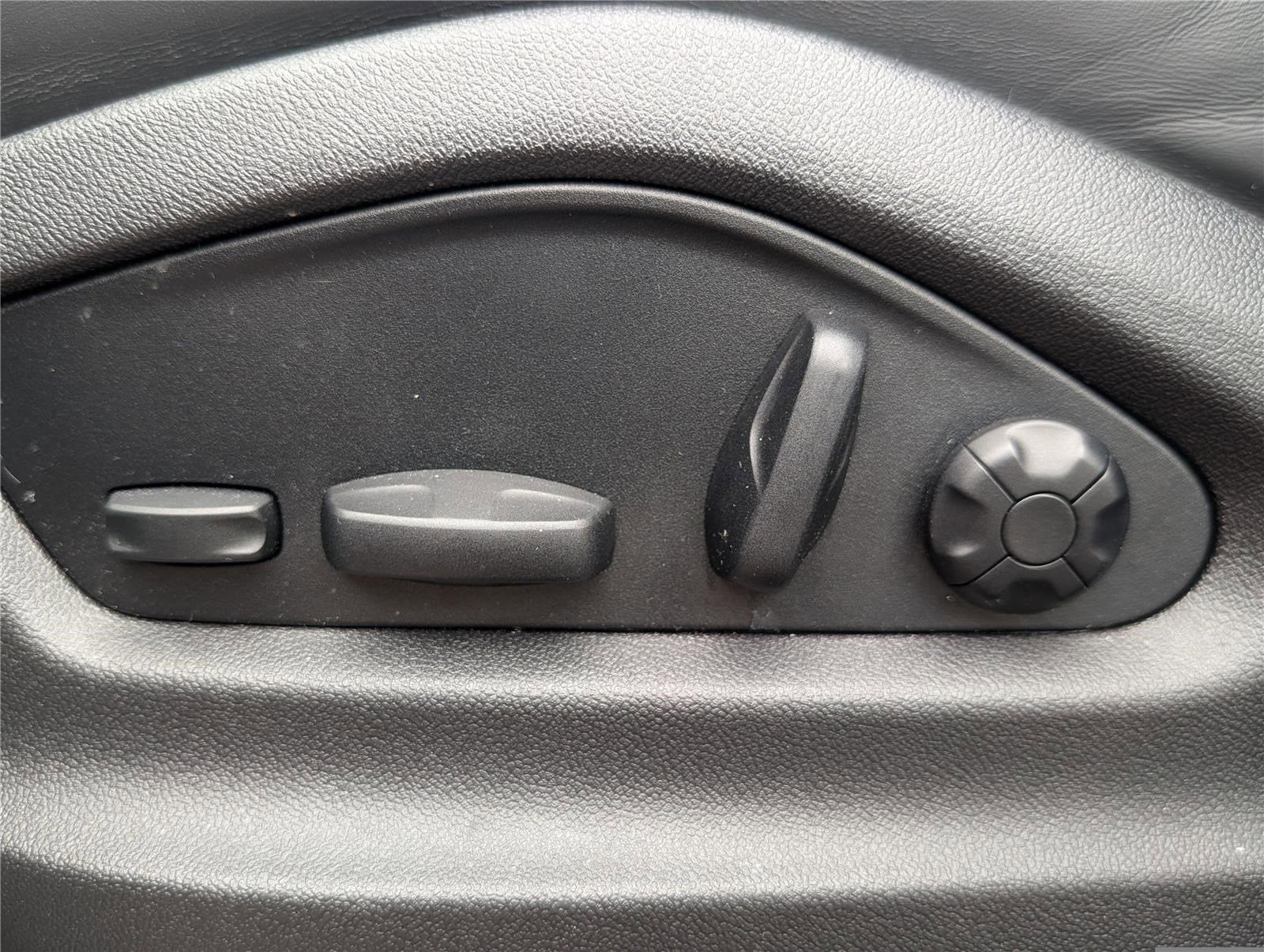 2024 Porsche Cayenne Coupe AWD