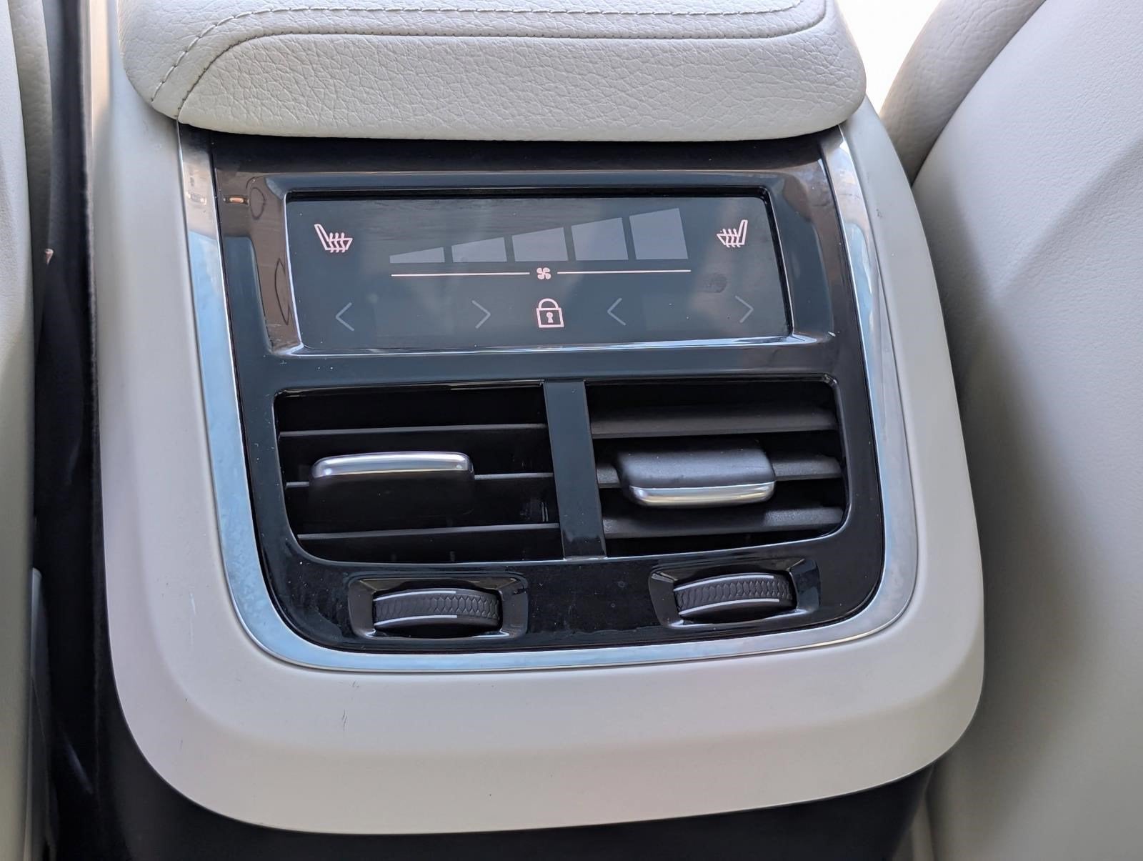 2020 Volvo XC60 Inscription