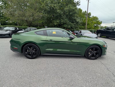 2022 Ford Mustang EcoBoost