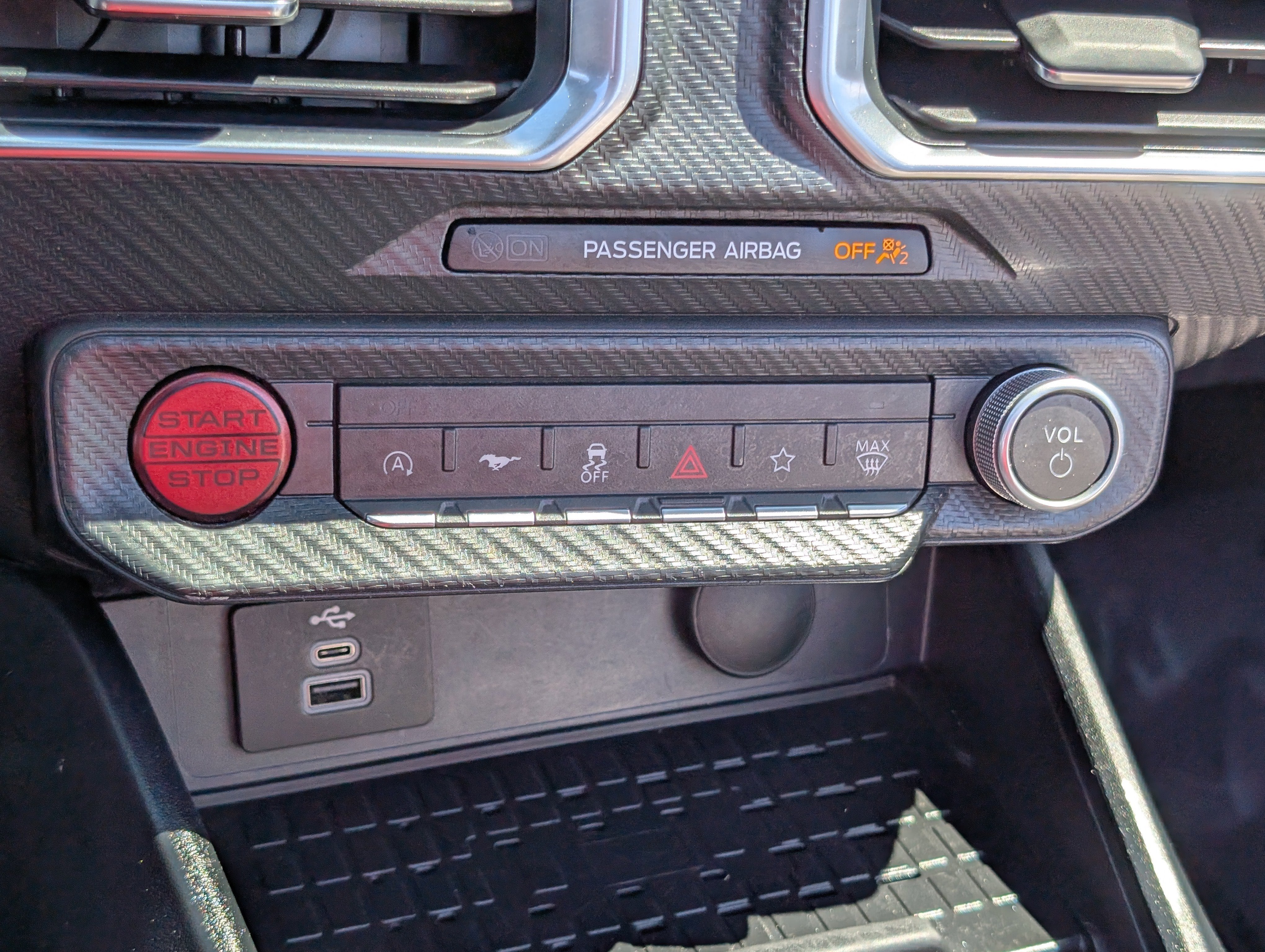2024 Ford Mustang EcoBoost