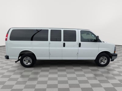 2025 Chevrolet Express Passenger 1LT