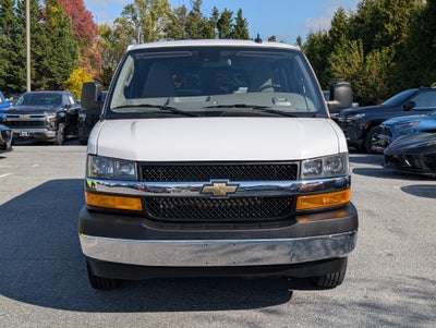 2025 Chevrolet Express Passenger 1LT