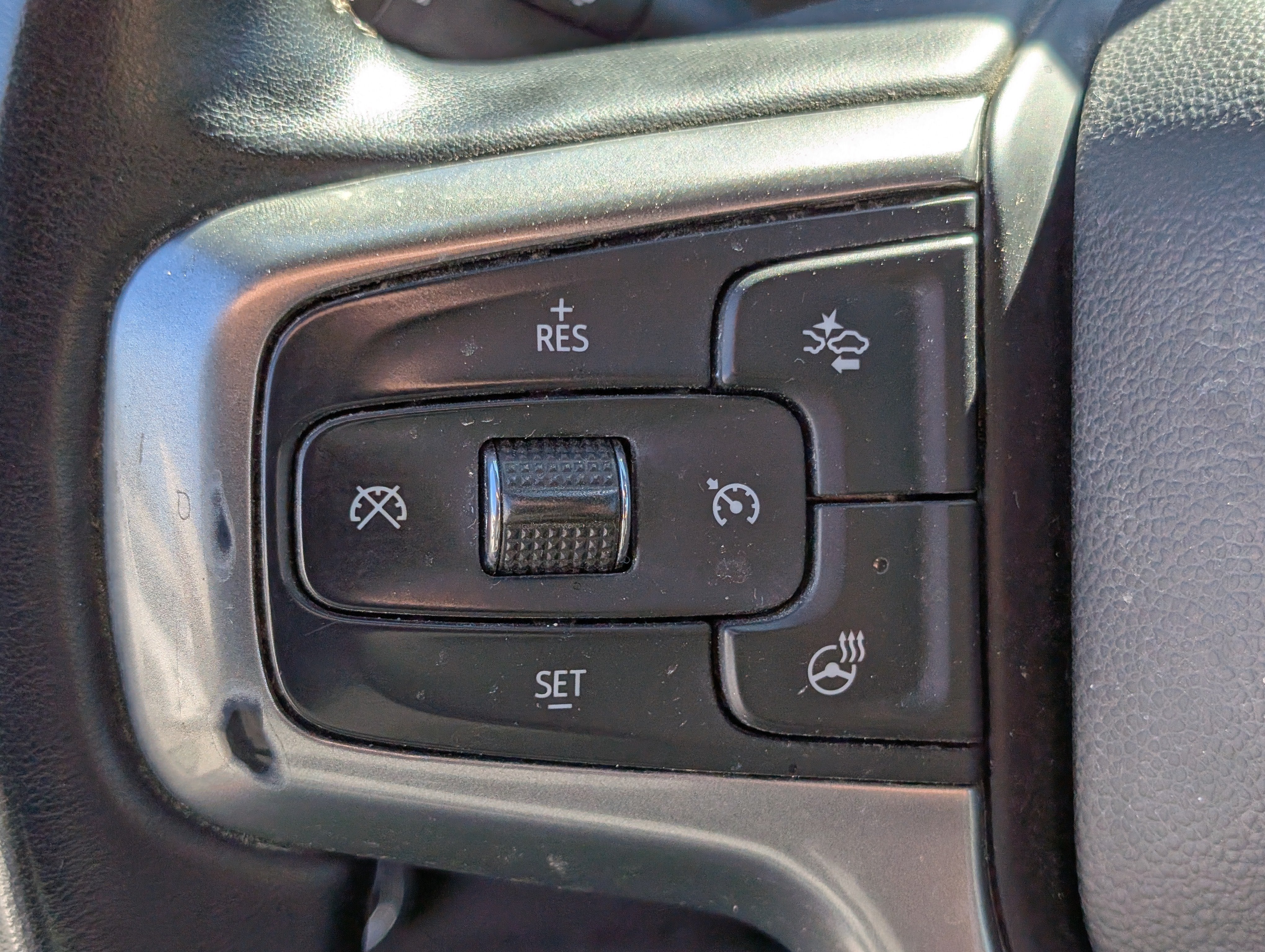 2025 Chevrolet Silverado 3500 HD LT