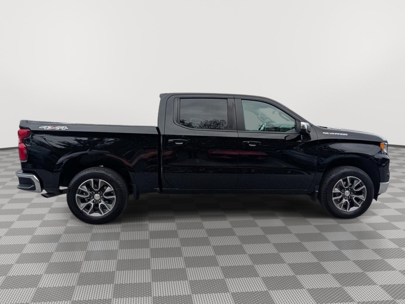 2025 Chevrolet Silverado 1500 LT (2FL)