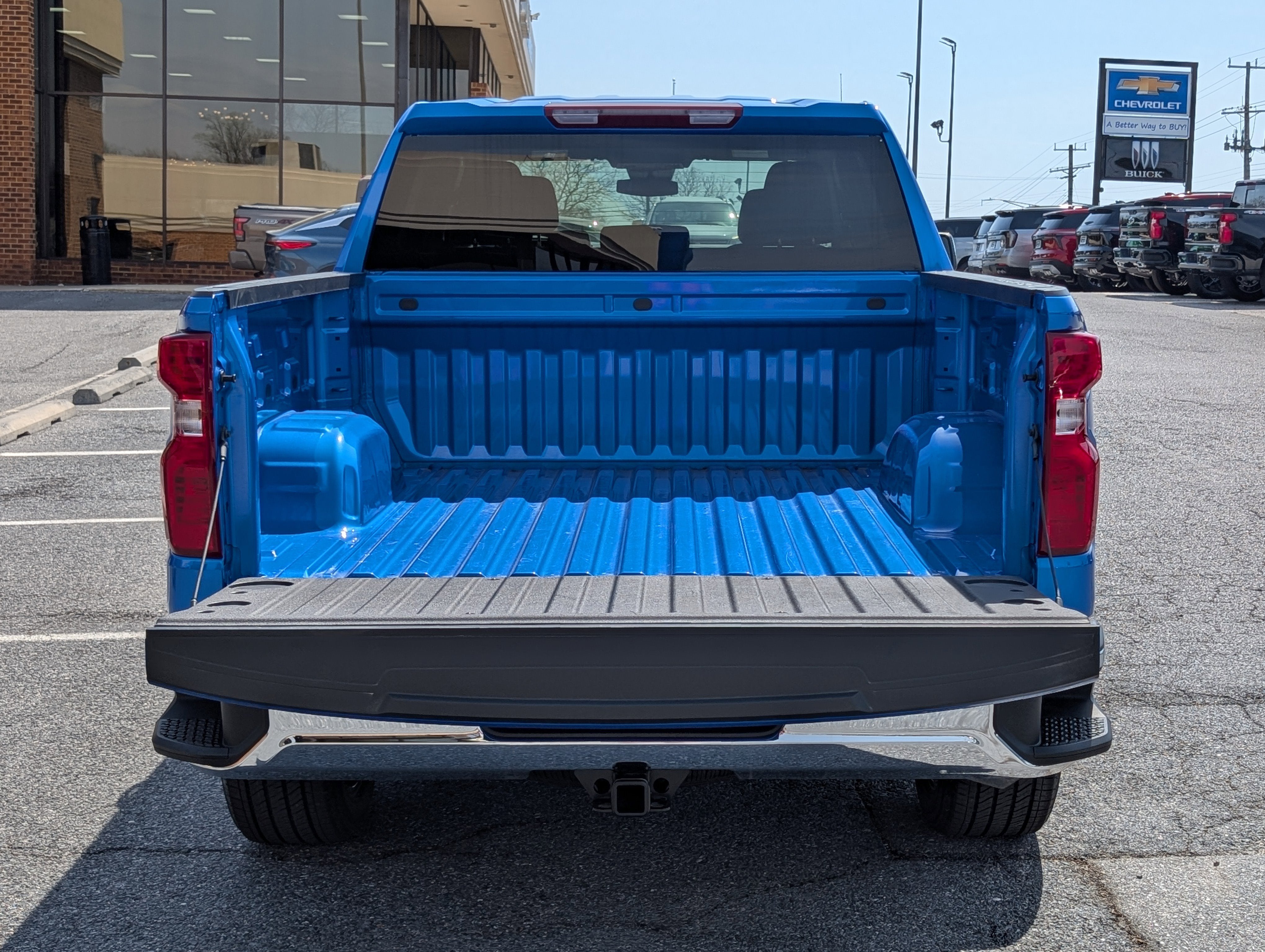 2025 Chevrolet Silverado 1500 LT (2FL)