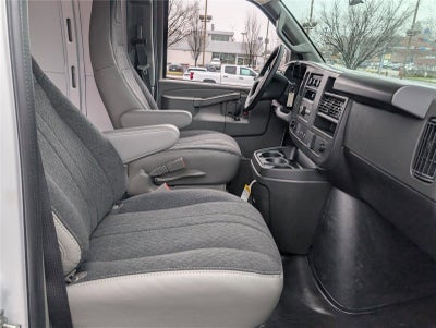 2025 Chevrolet Express Cargo WT