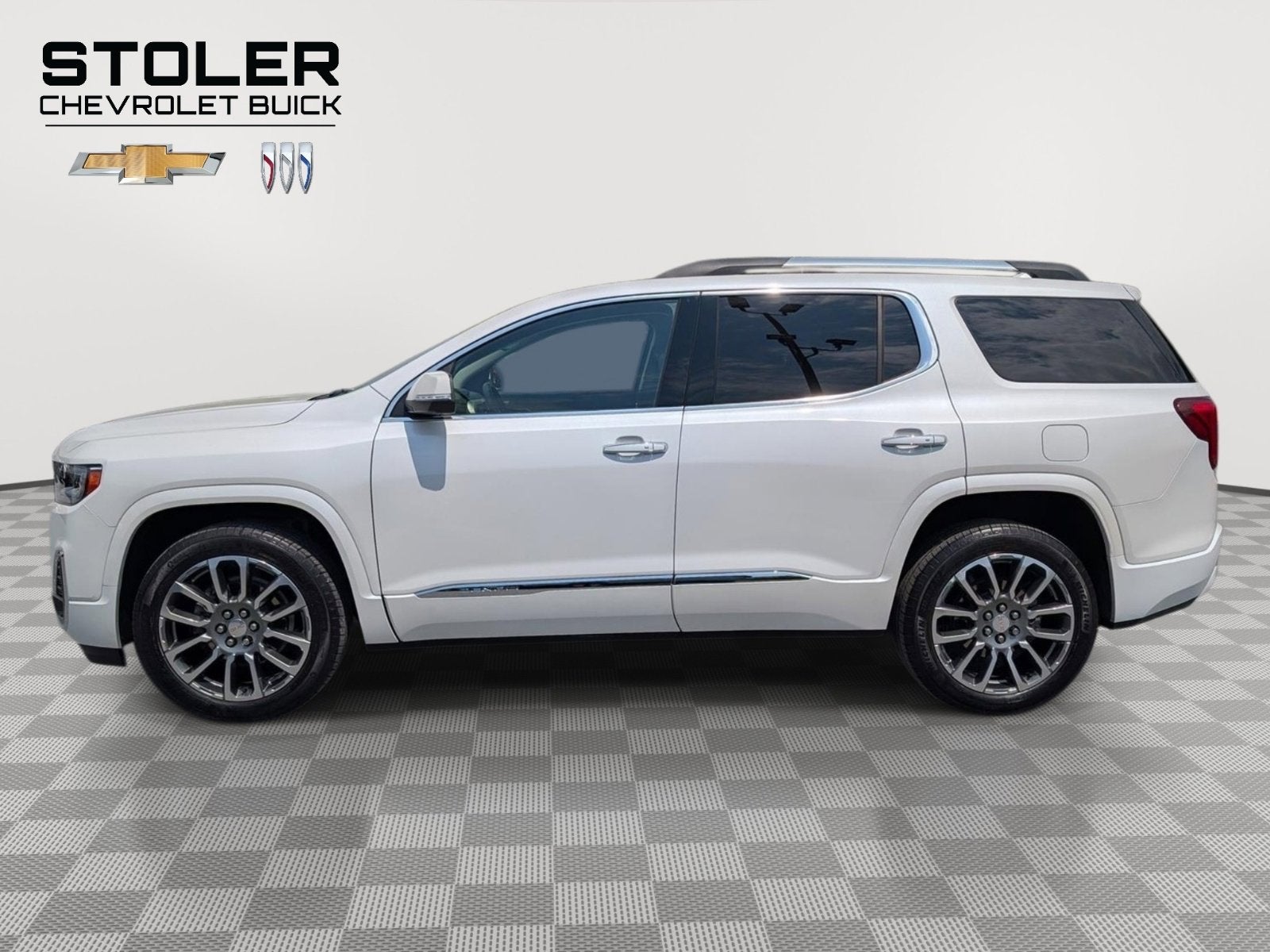 2022 GMC Acadia Denali