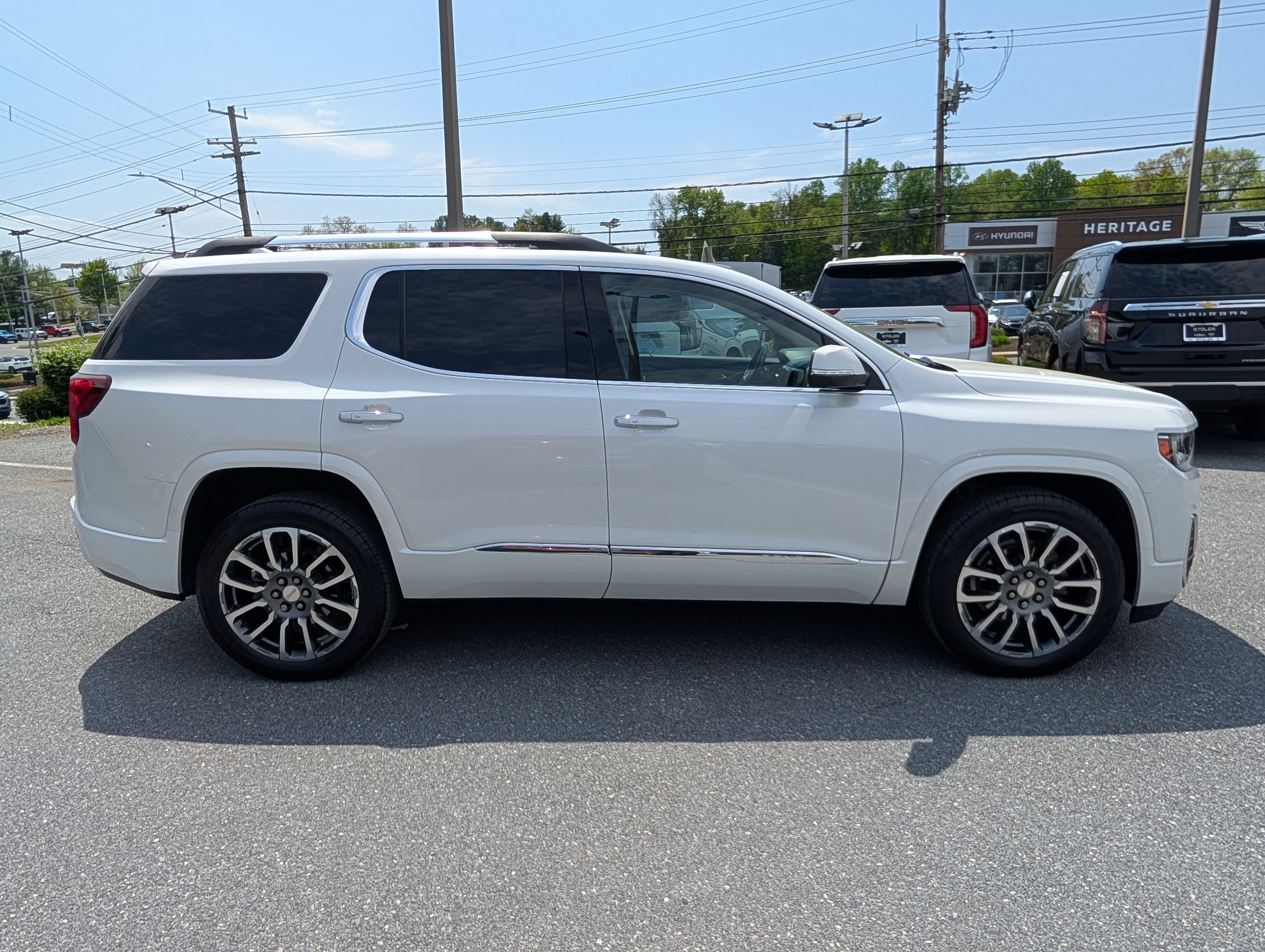 2022 GMC Acadia Denali