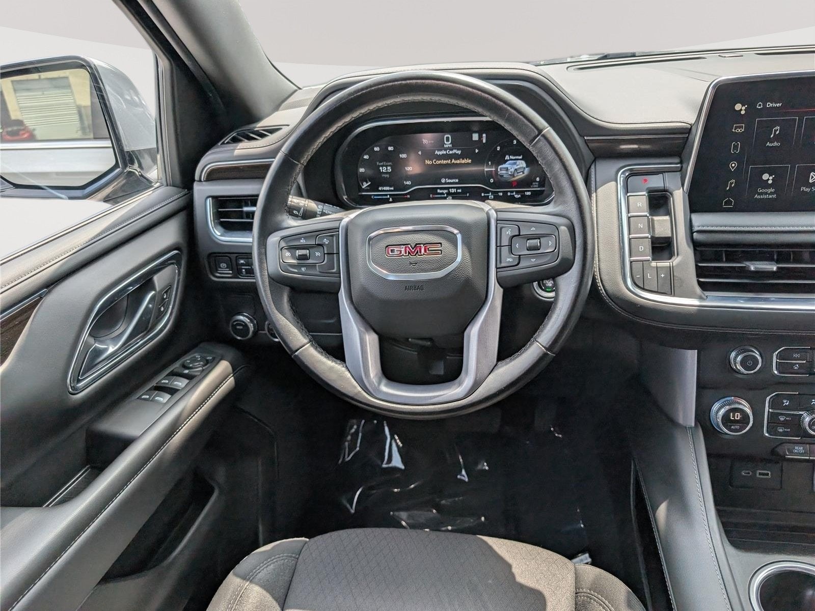 2023 GMC Yukon SLE