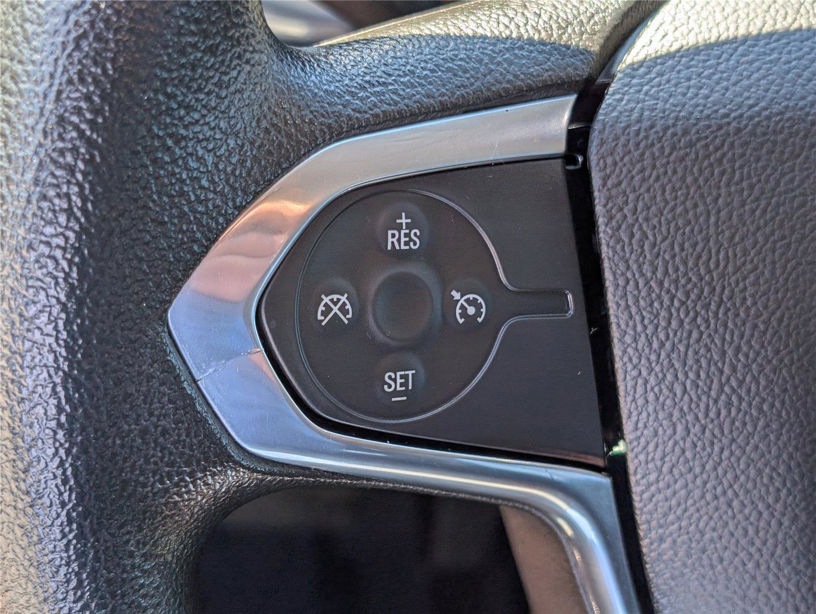 2018 Chevrolet Traverse LS
