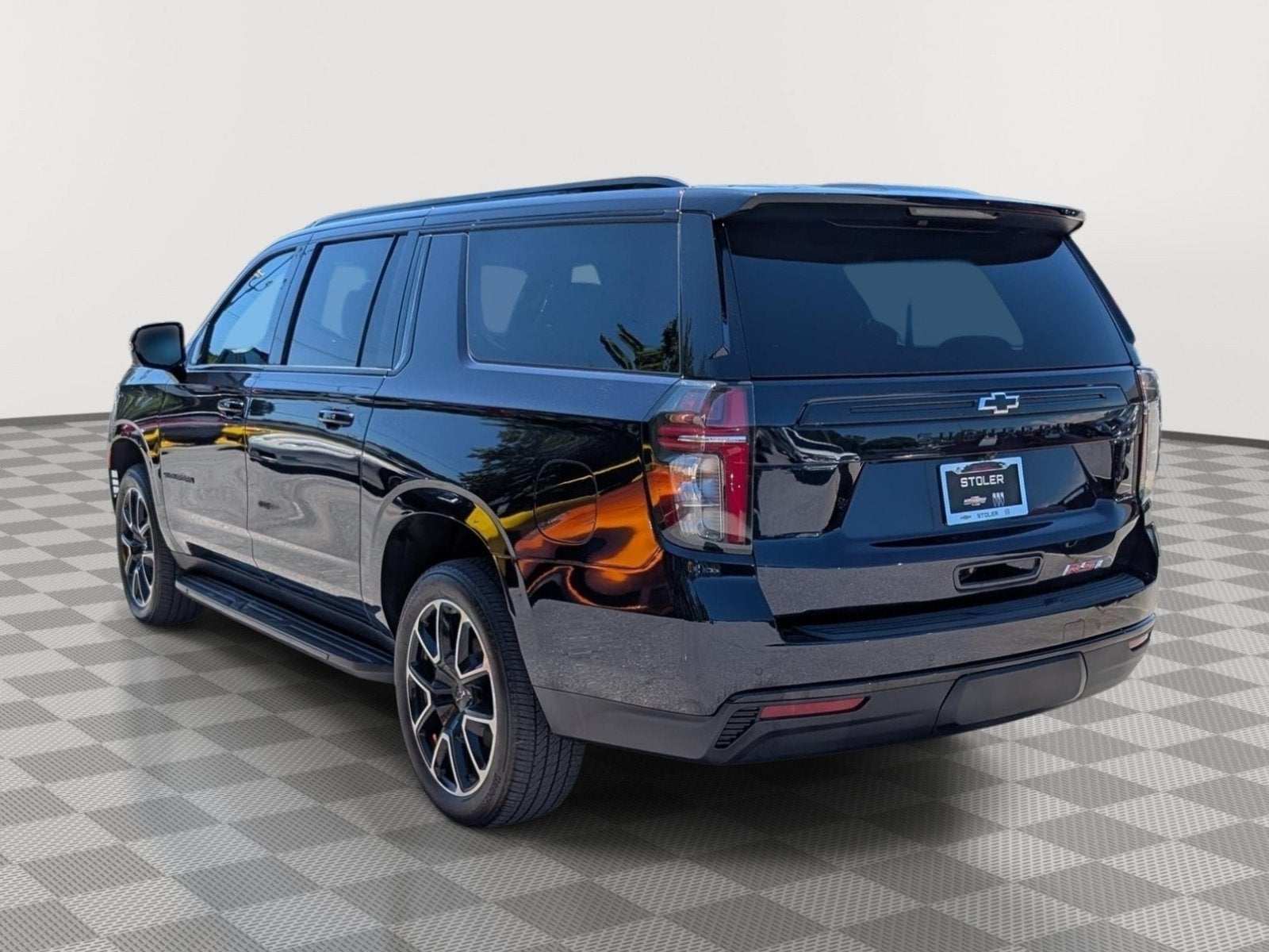 2024 Chevrolet Suburban RST