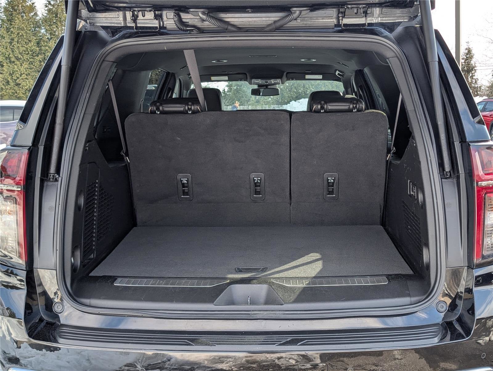 2024 Chevrolet Suburban Premier