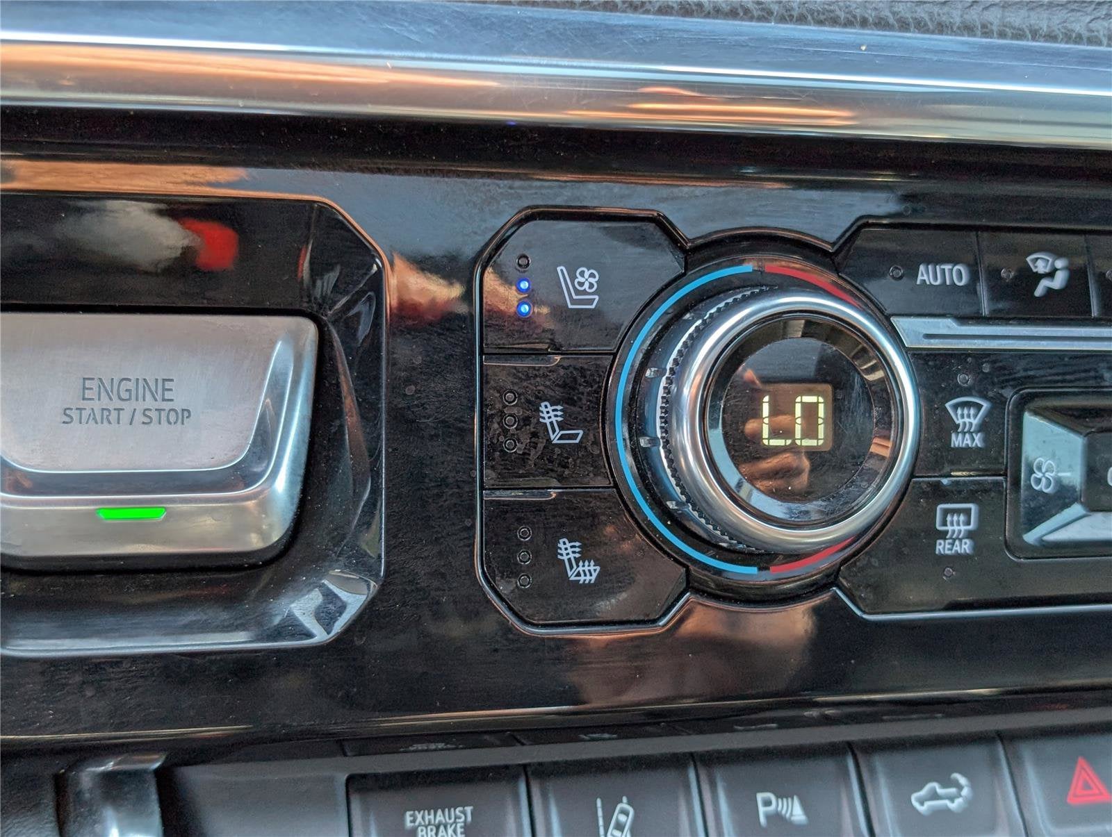 2024 GMC Sierra 3500 HD Denali