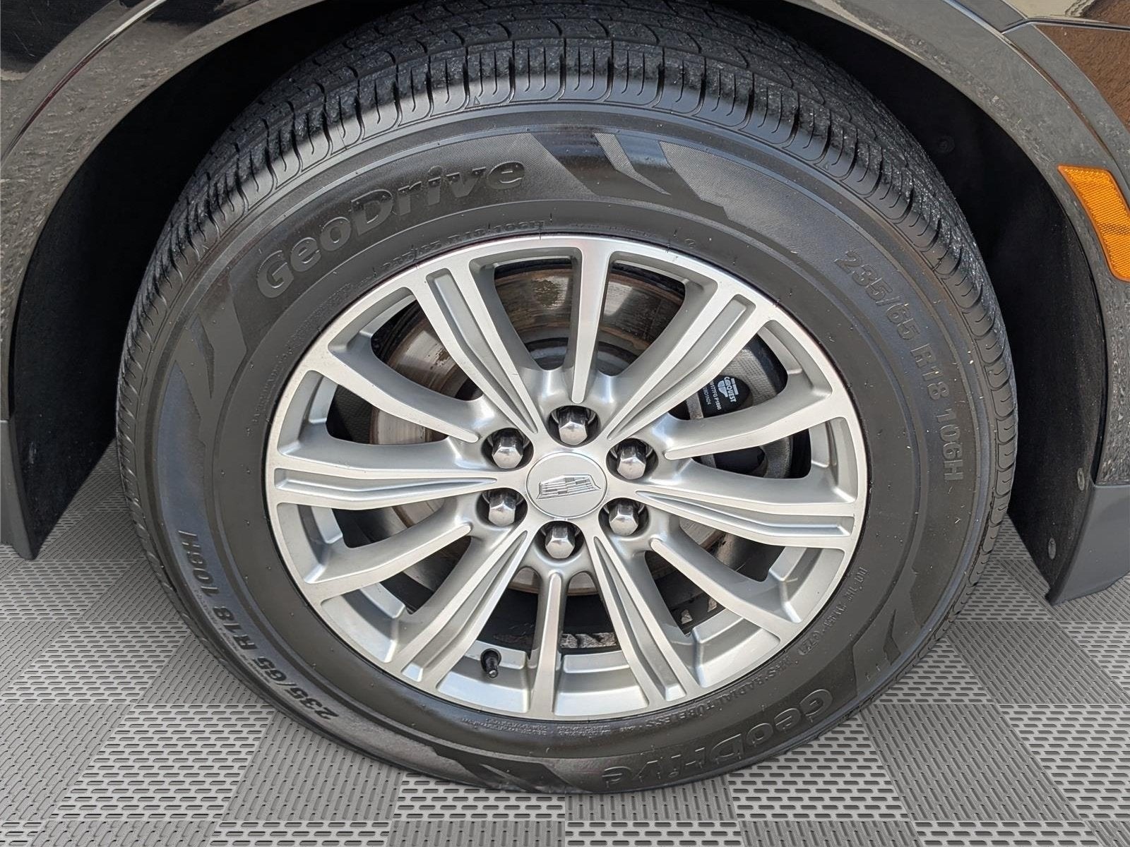 2017 Cadillac XT5 Luxury FWD