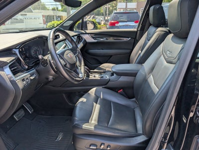 2023 Cadillac XT6 Sport