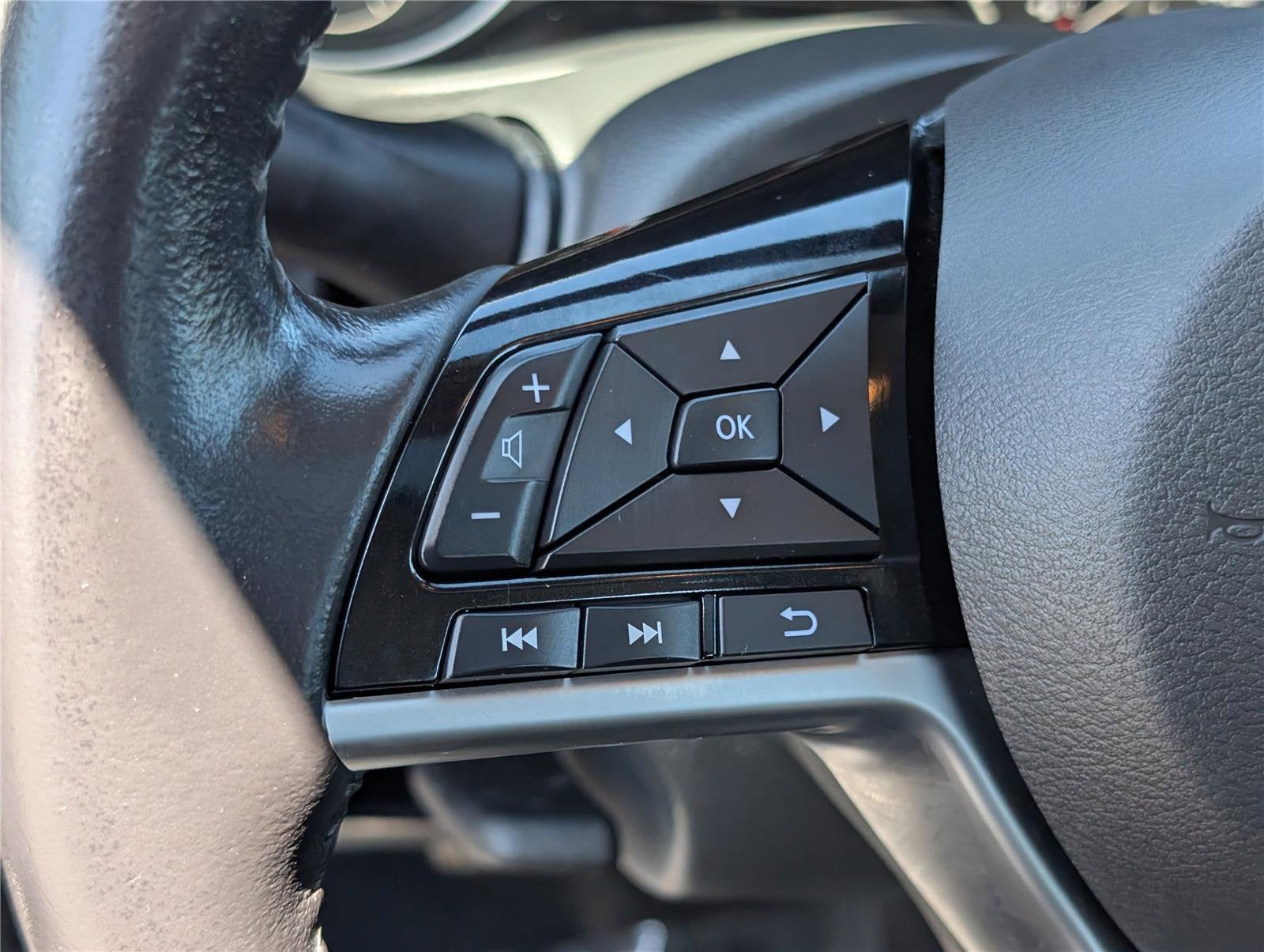 2024 Nissan Altima 2.5 SL