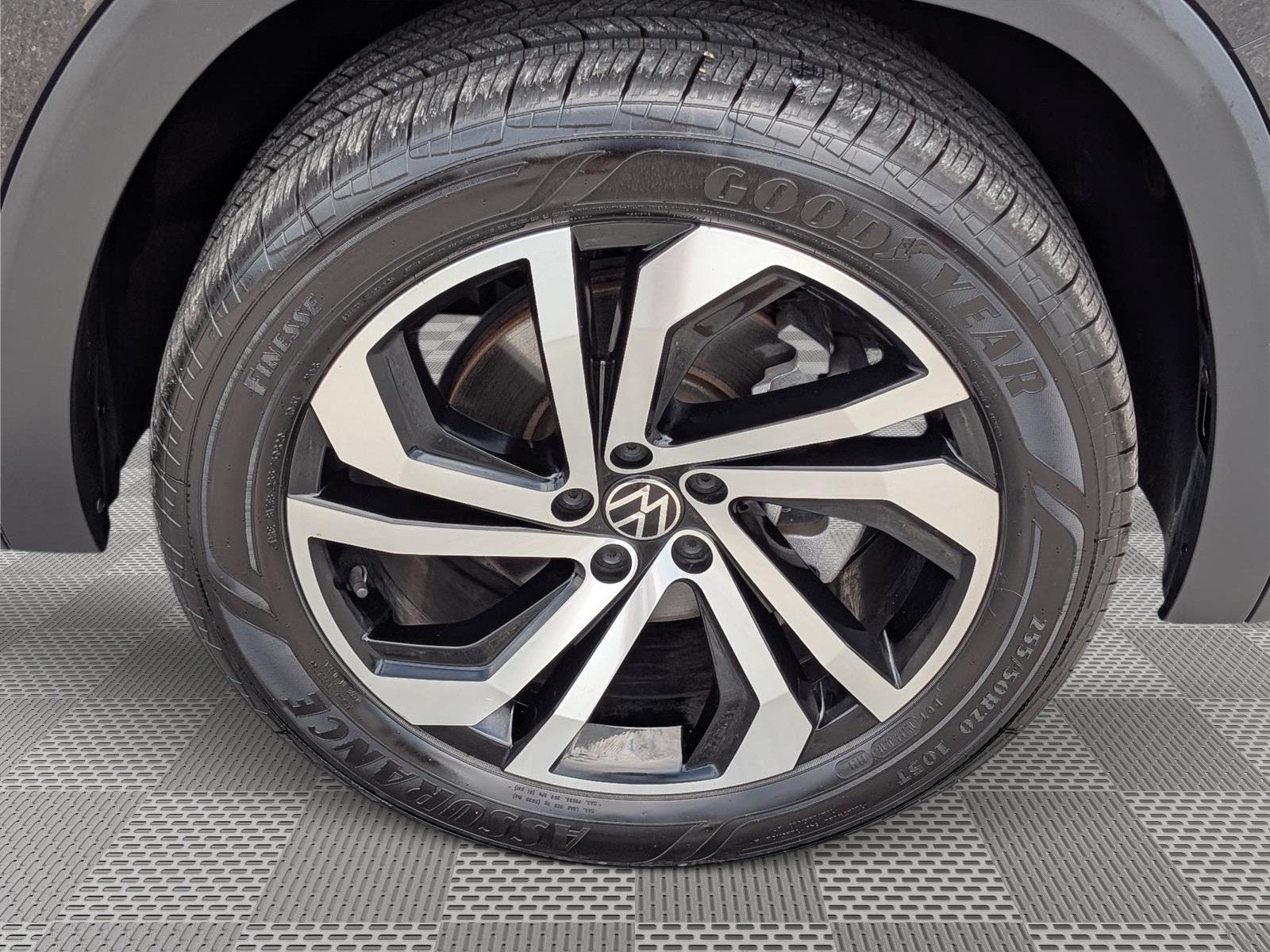 2023 Volkswagen Atlas 2.0T SEL