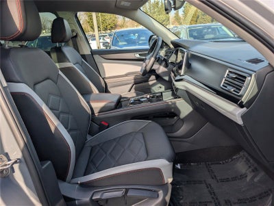 2024 Volkswagen Atlas 2.0T Peak Edition SE w/Technology