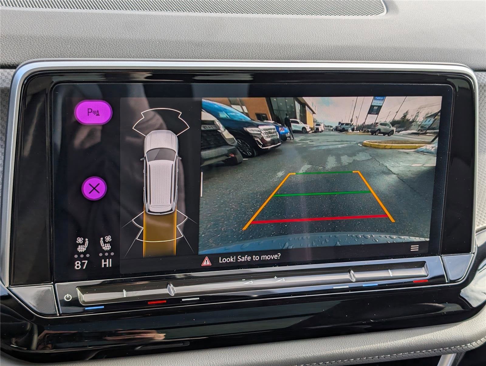 2024 Volkswagen Atlas 2.0T Peak Edition SE w/Technology