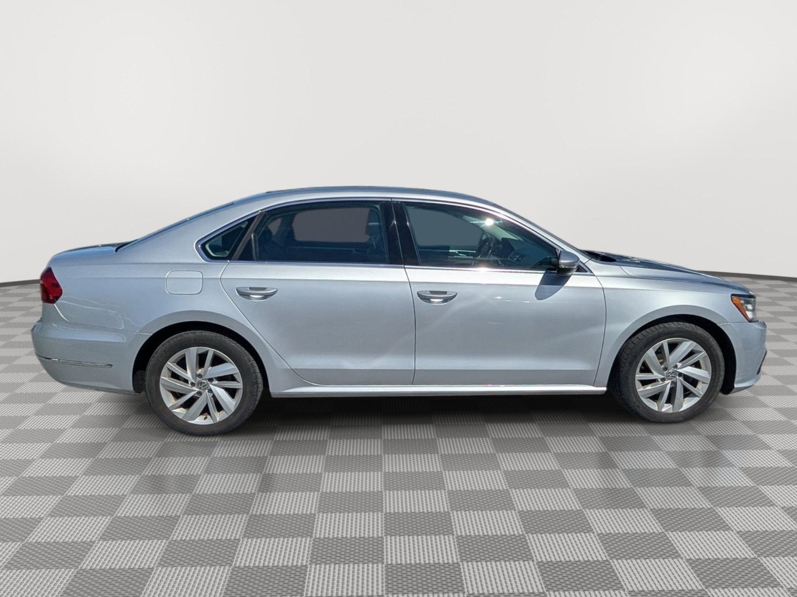 2018 Volkswagen Passat 2.0T SE