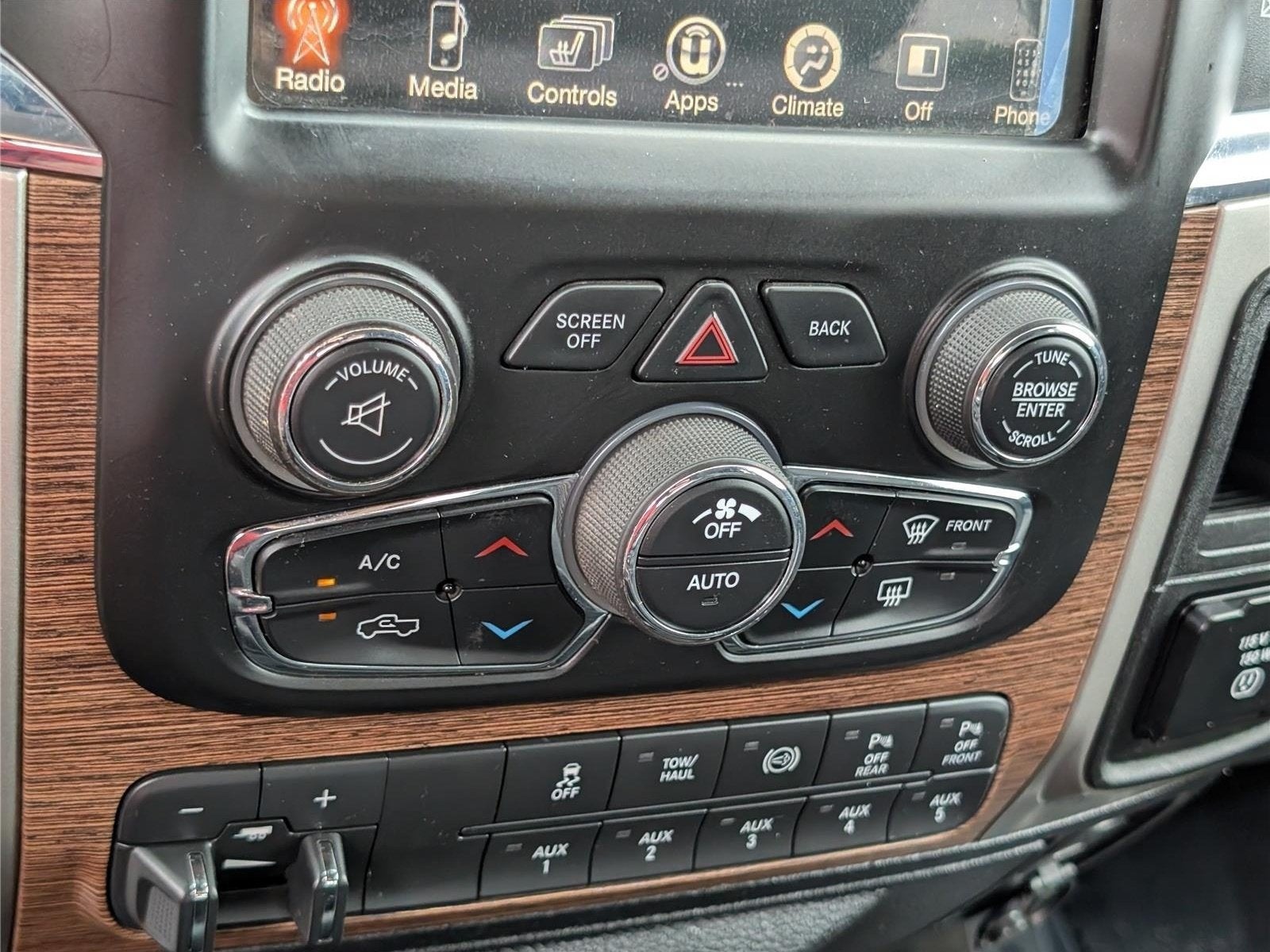 2016 RAM 3500 Laramie