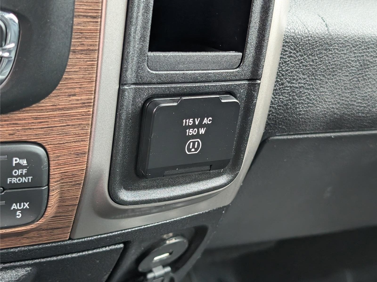 2016 RAM 3500 Laramie