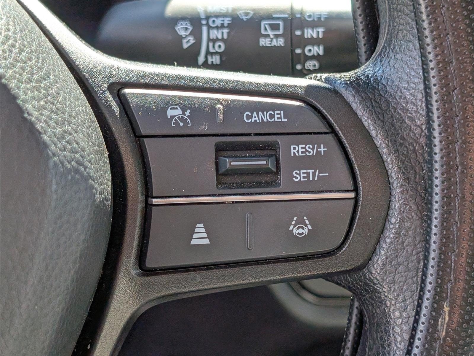 2025 Honda HR-V LX