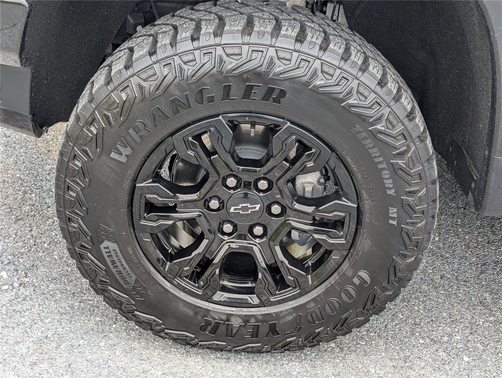 2025 Chevrolet Silverado 1500 ZR2