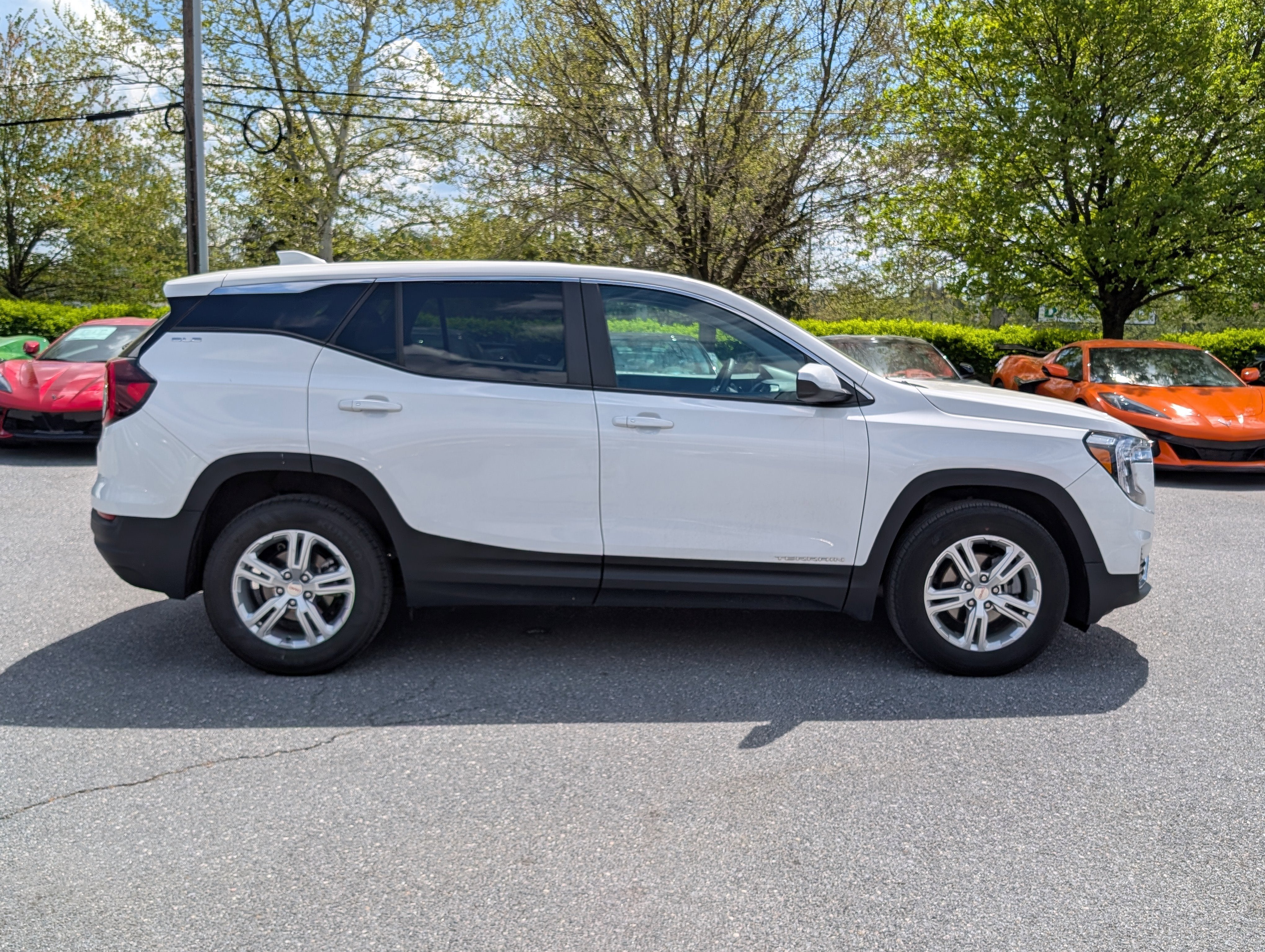 2024 GMC Terrain SLE