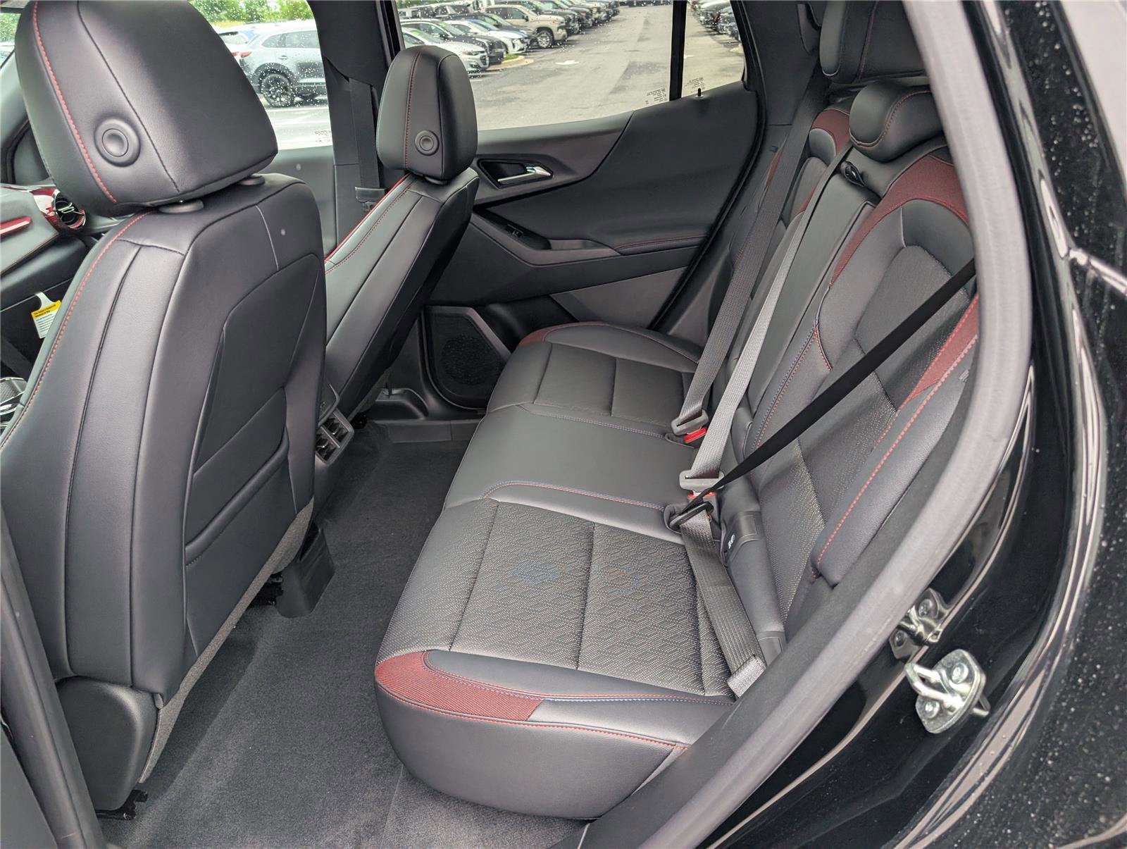2026 Chevrolet Equinox RS - Photo 11