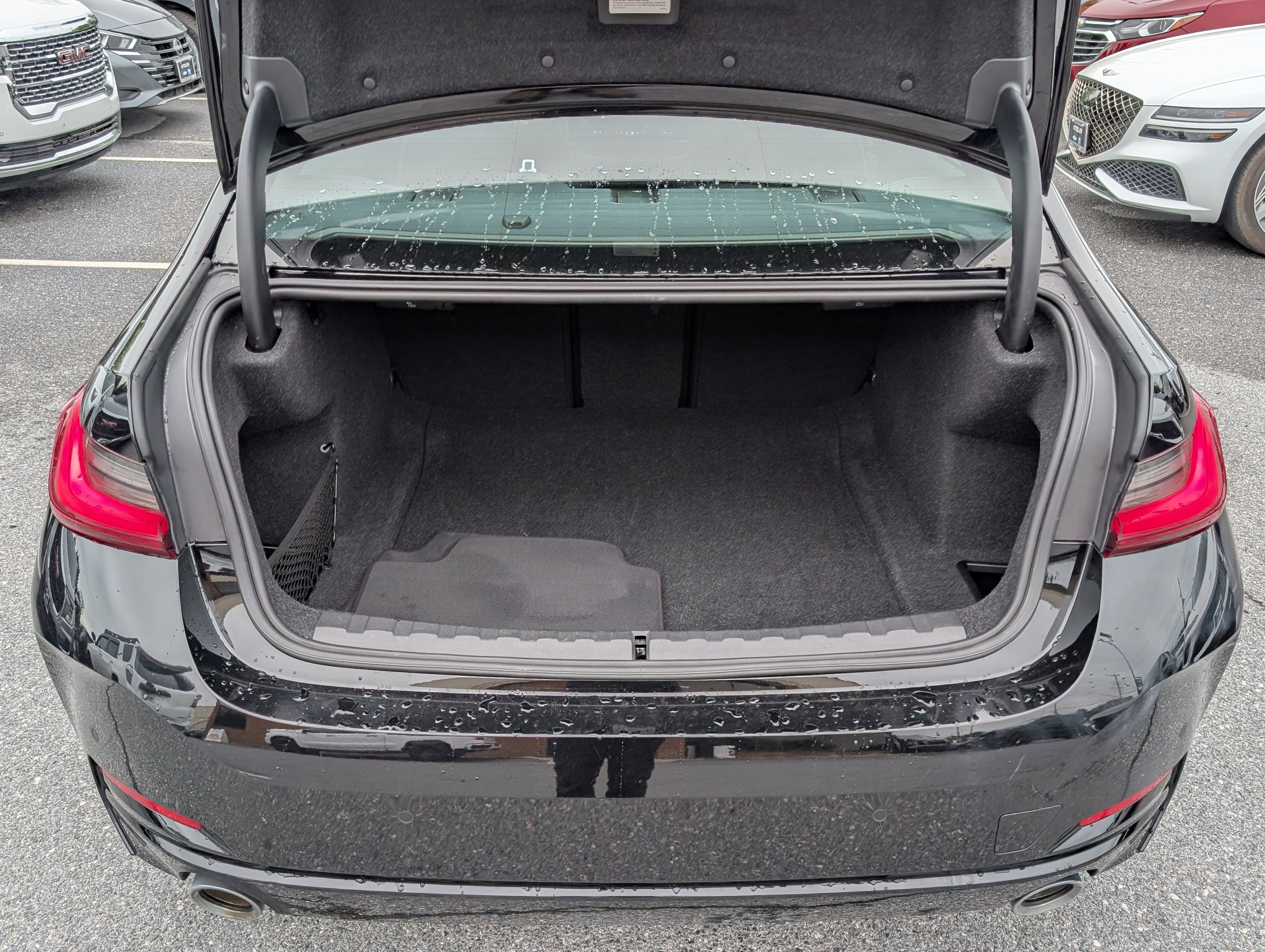 2025 BMW 3 Series 330i xDrive