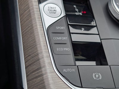 2025 BMW 3 Series 330i xDrive