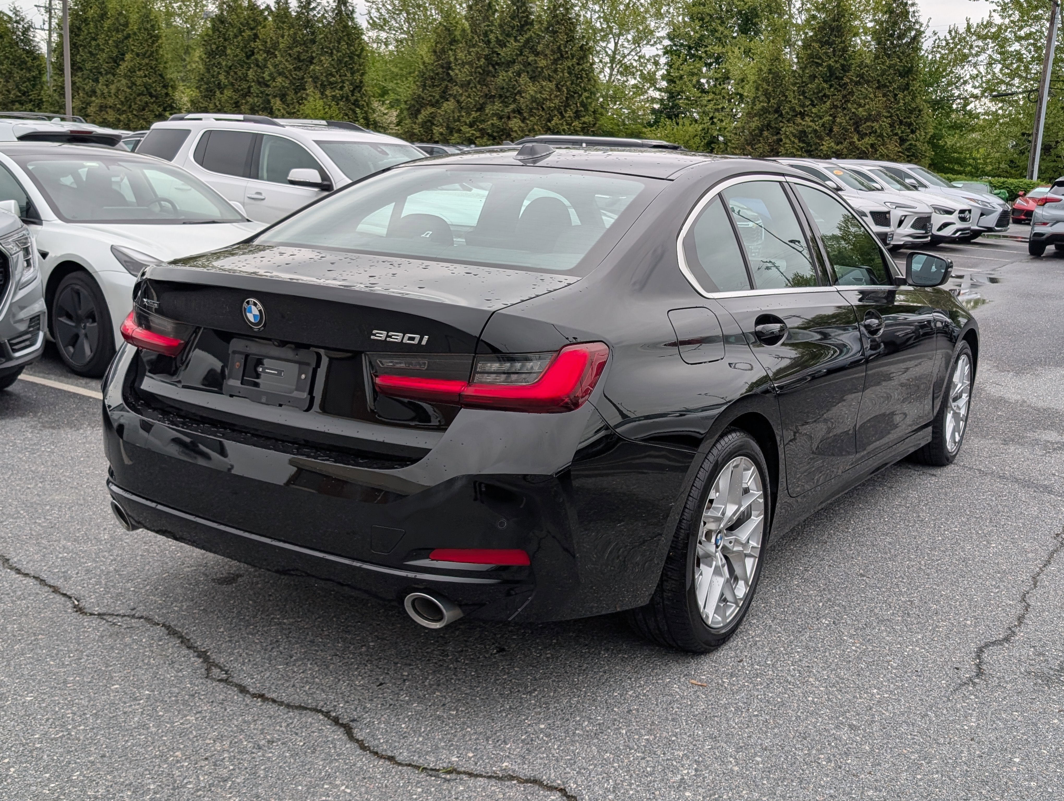 2025 BMW 3 Series 330i xDrive