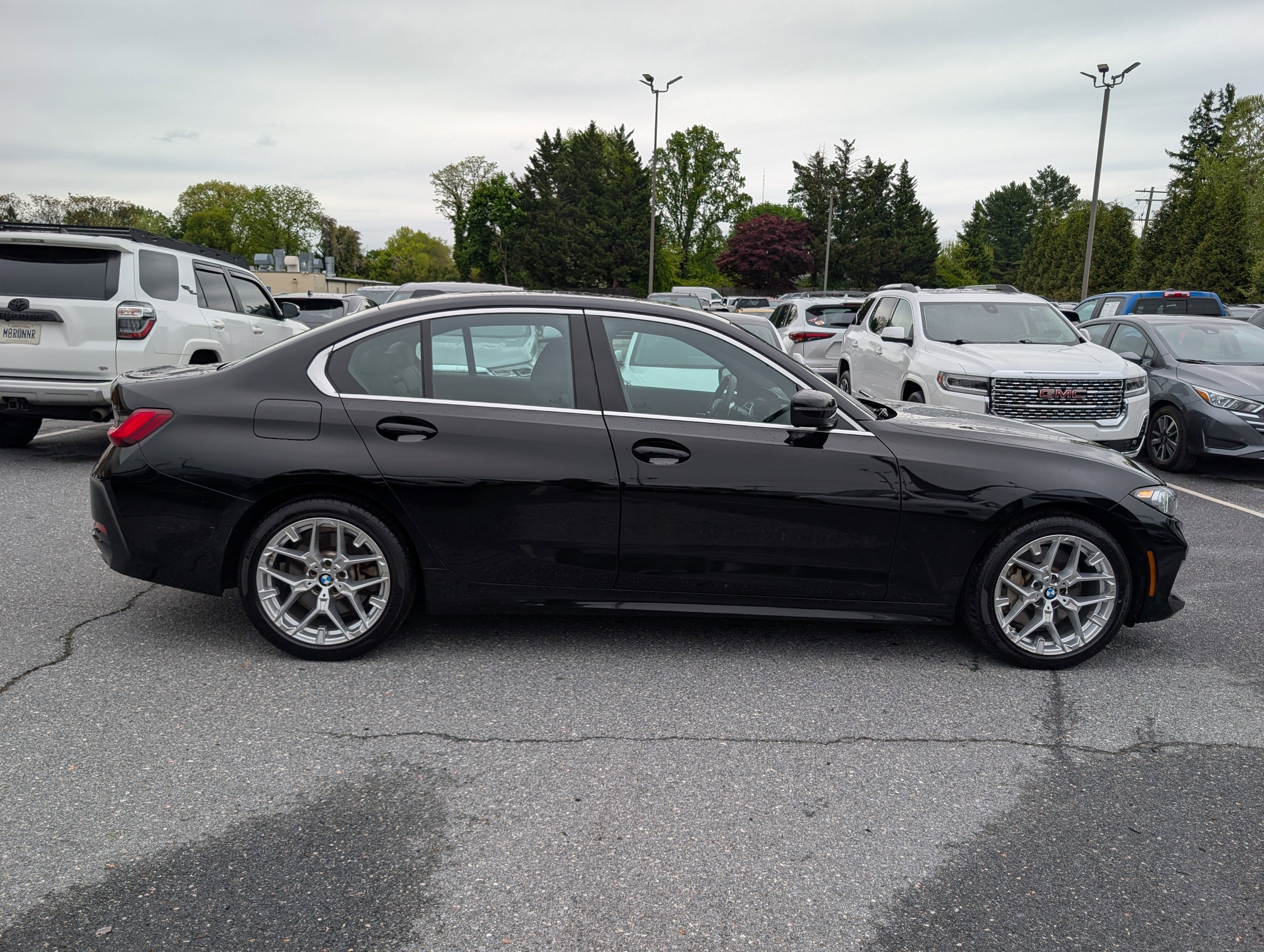 2025 BMW 3 Series 330i xDrive