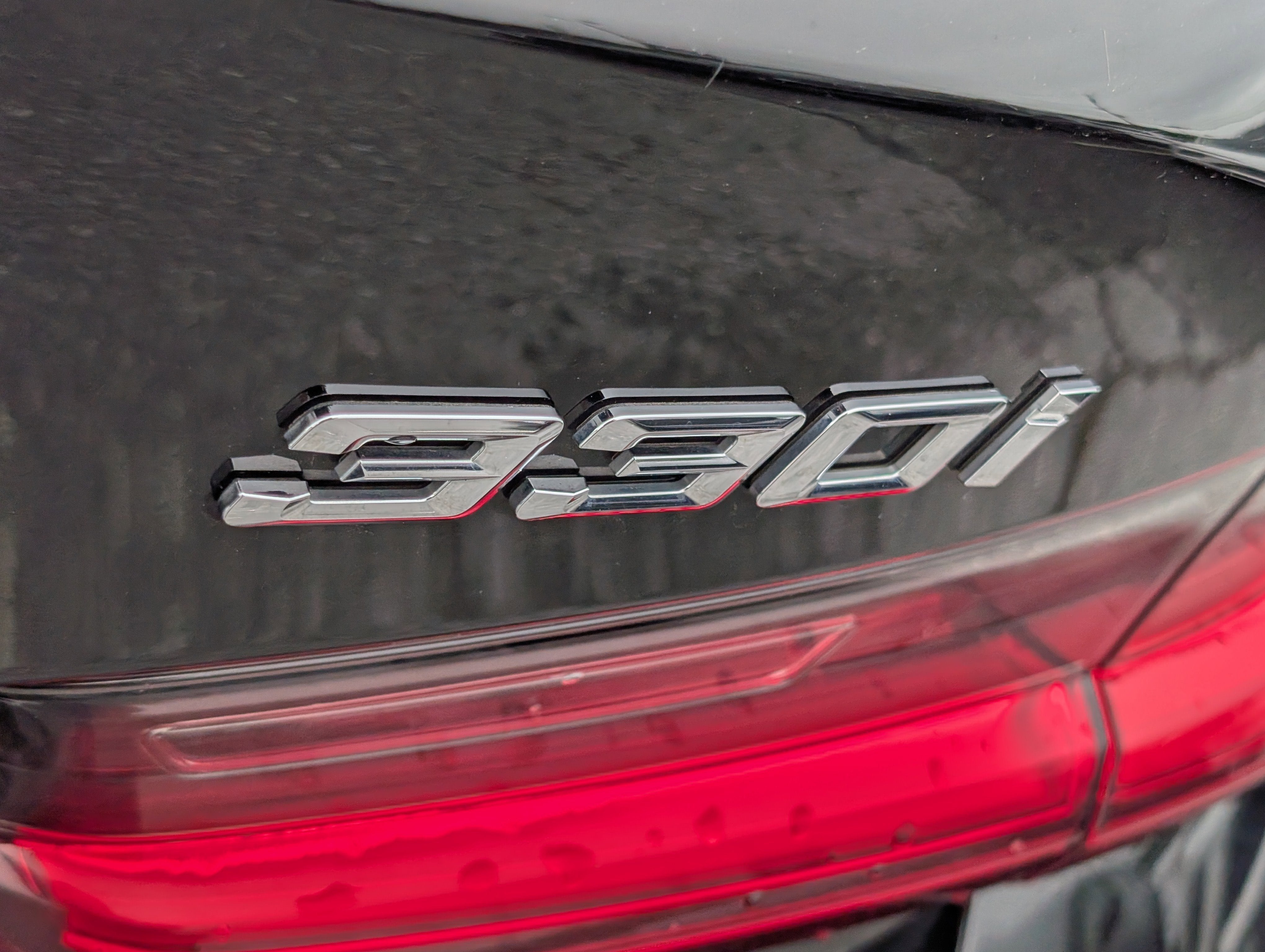 2025 BMW 3 Series 330i xDrive