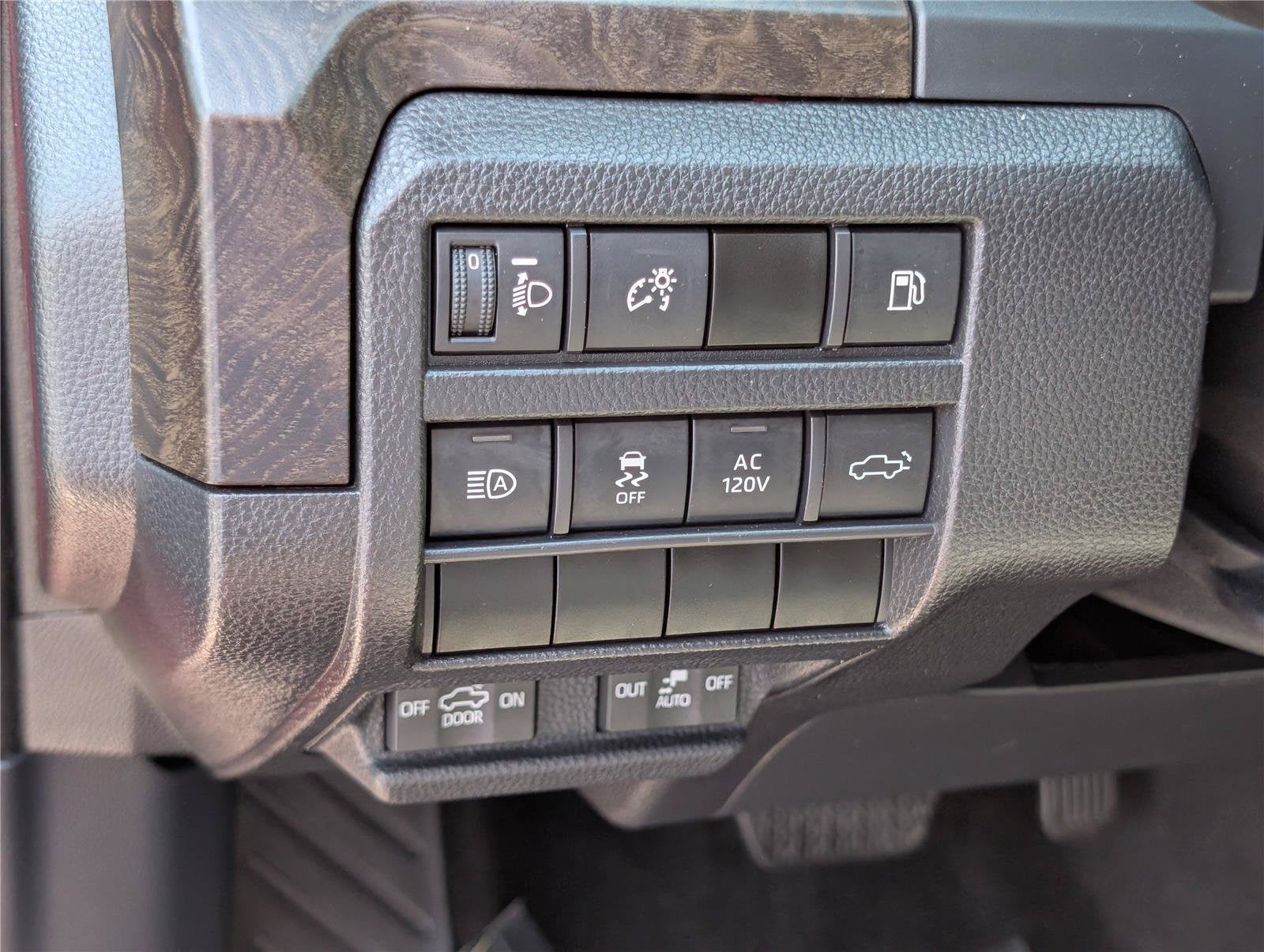 2025 Toyota Tacoma 4WD TRD Sport Hybrid