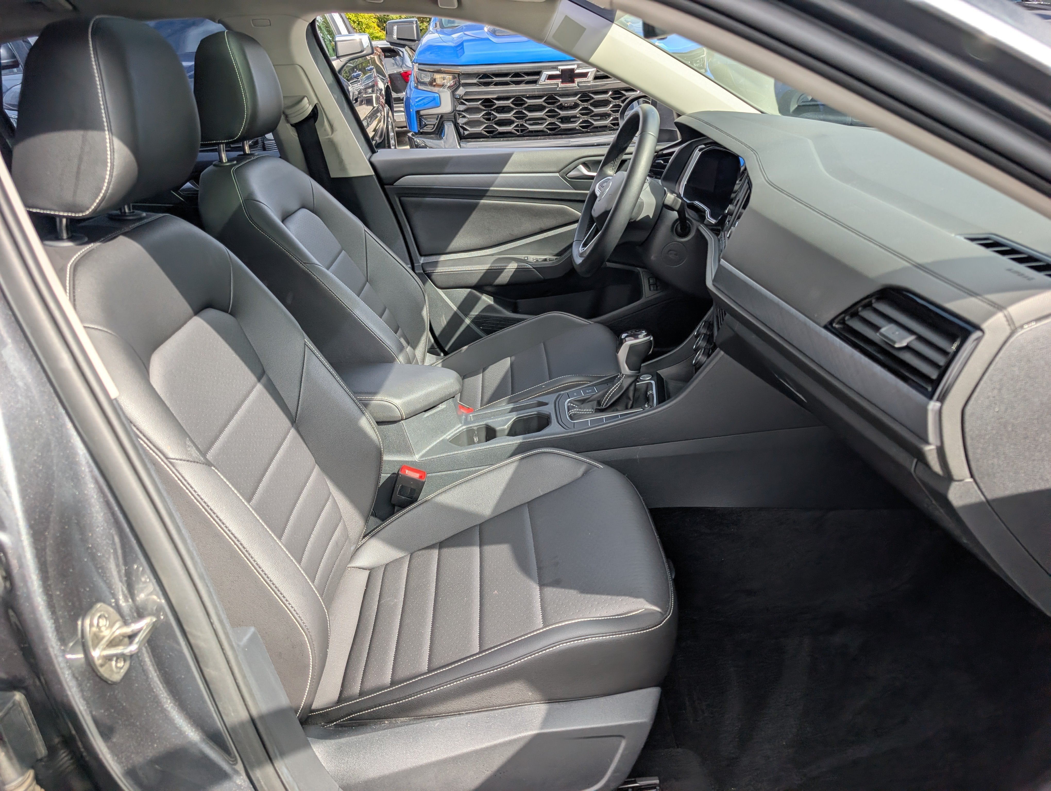 2023 Volkswagen Jetta SE