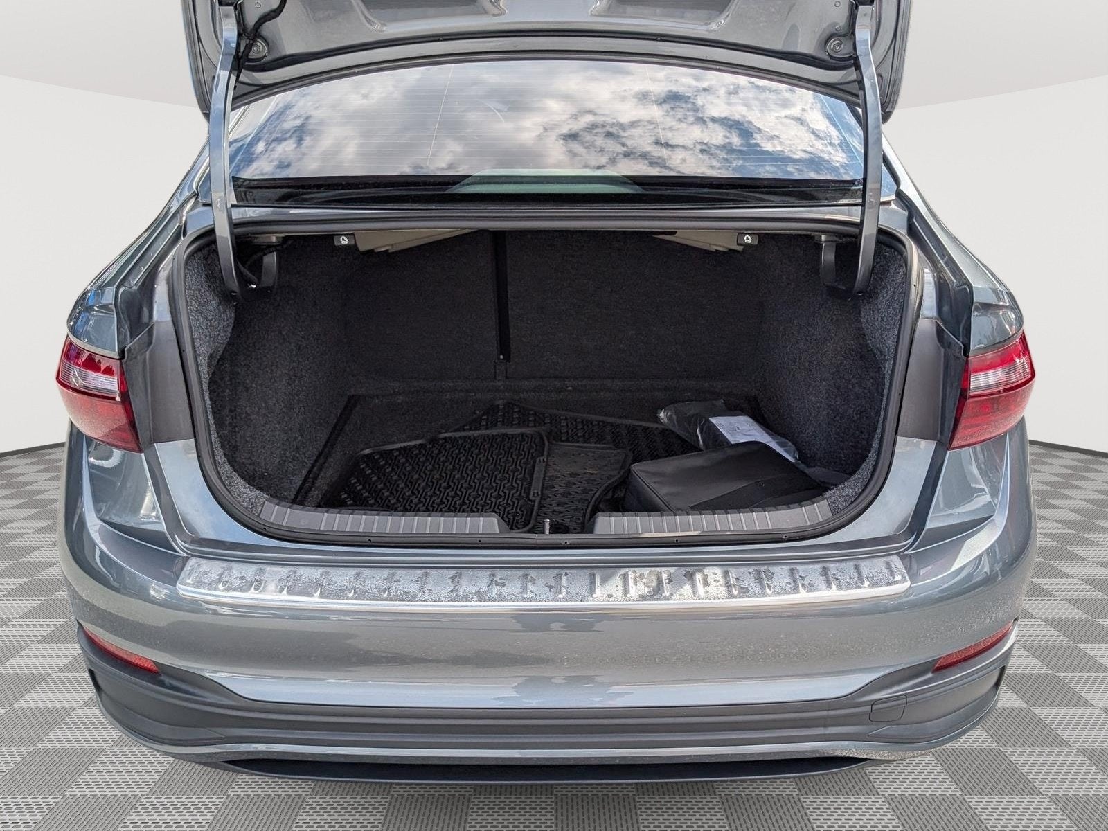 2023 Volkswagen Jetta SE