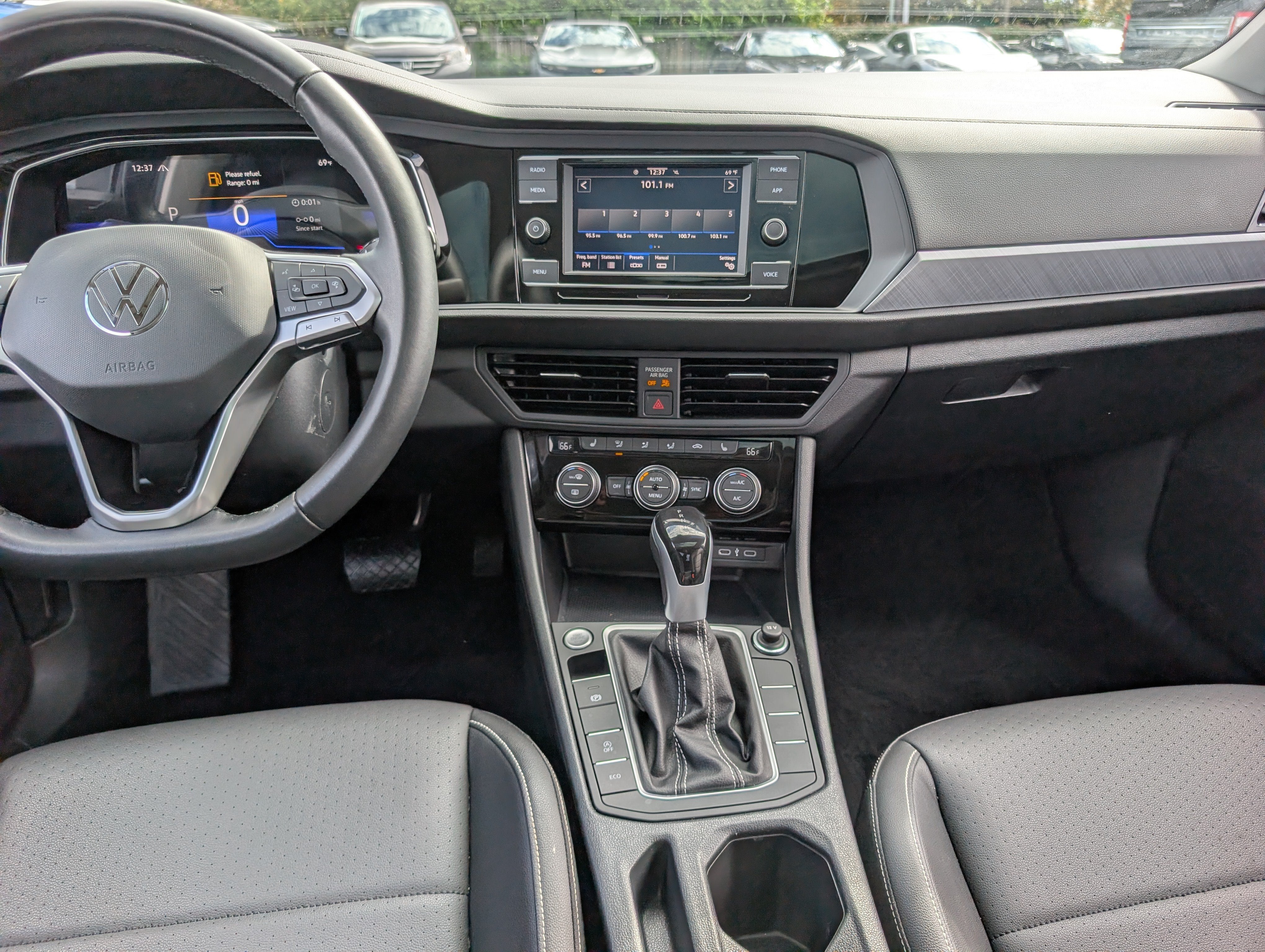 2023 Volkswagen Jetta SE
