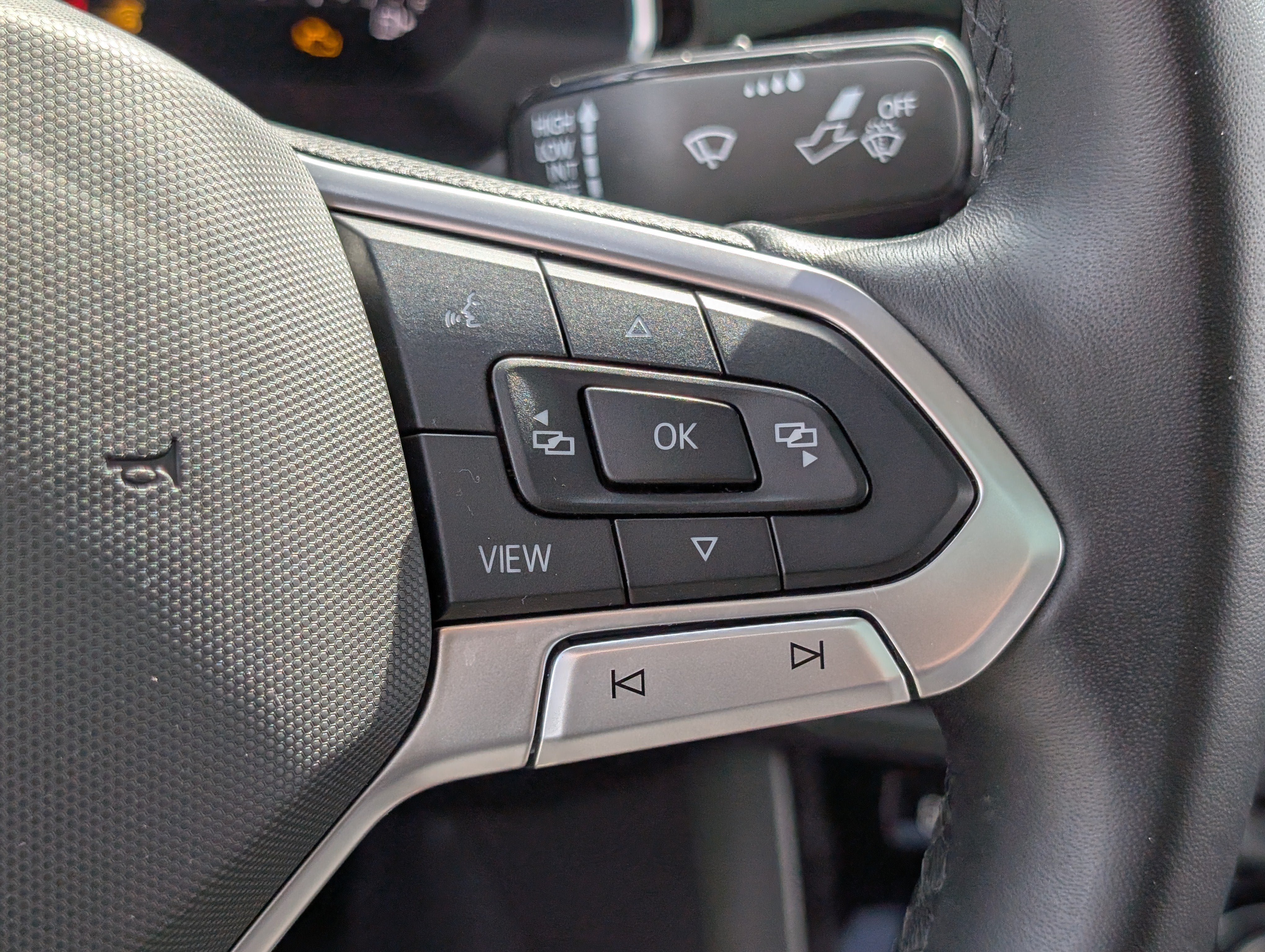 2023 Volkswagen Jetta SE