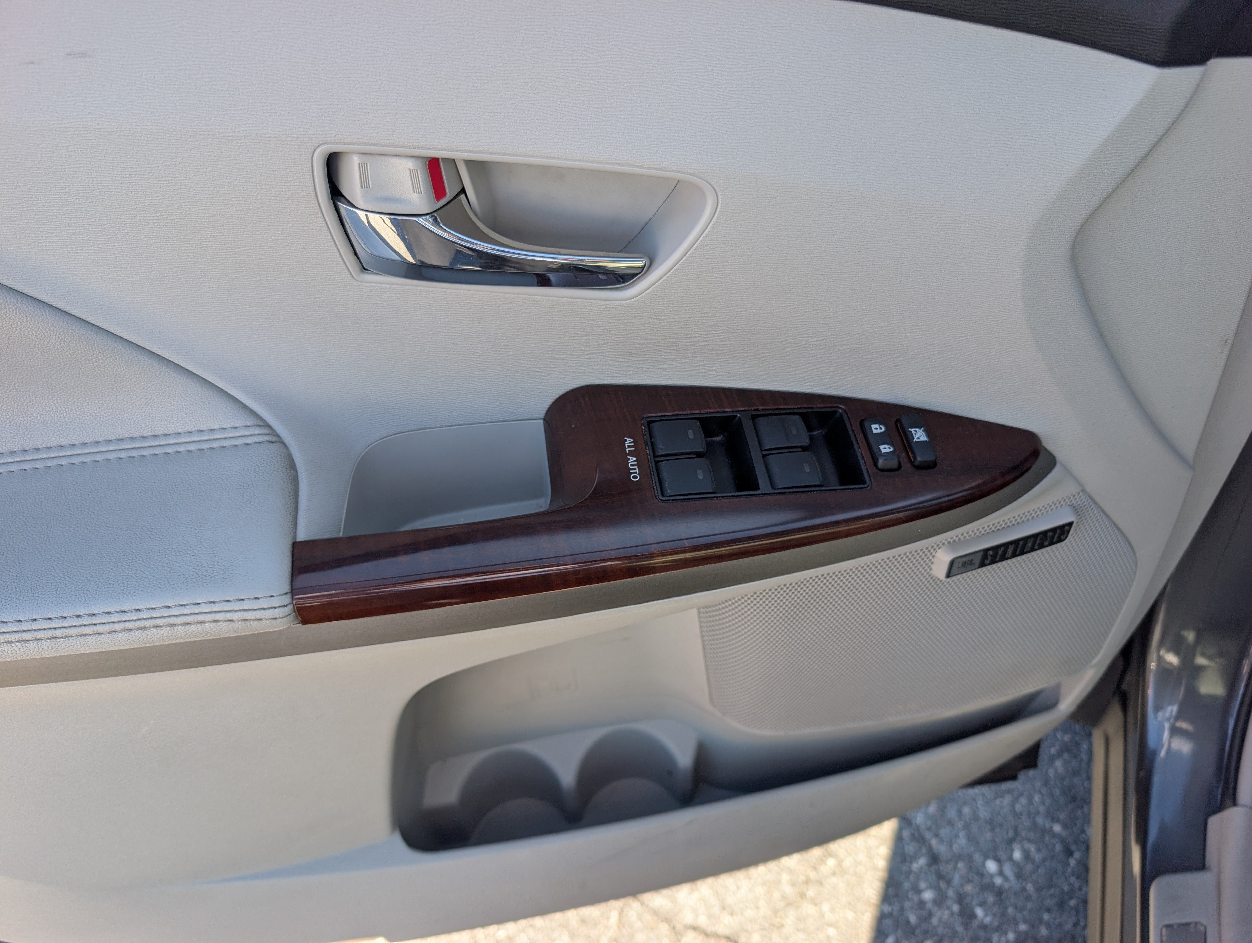 2010 Toyota Venza 4dr Wgn V6 AWD (Natl)