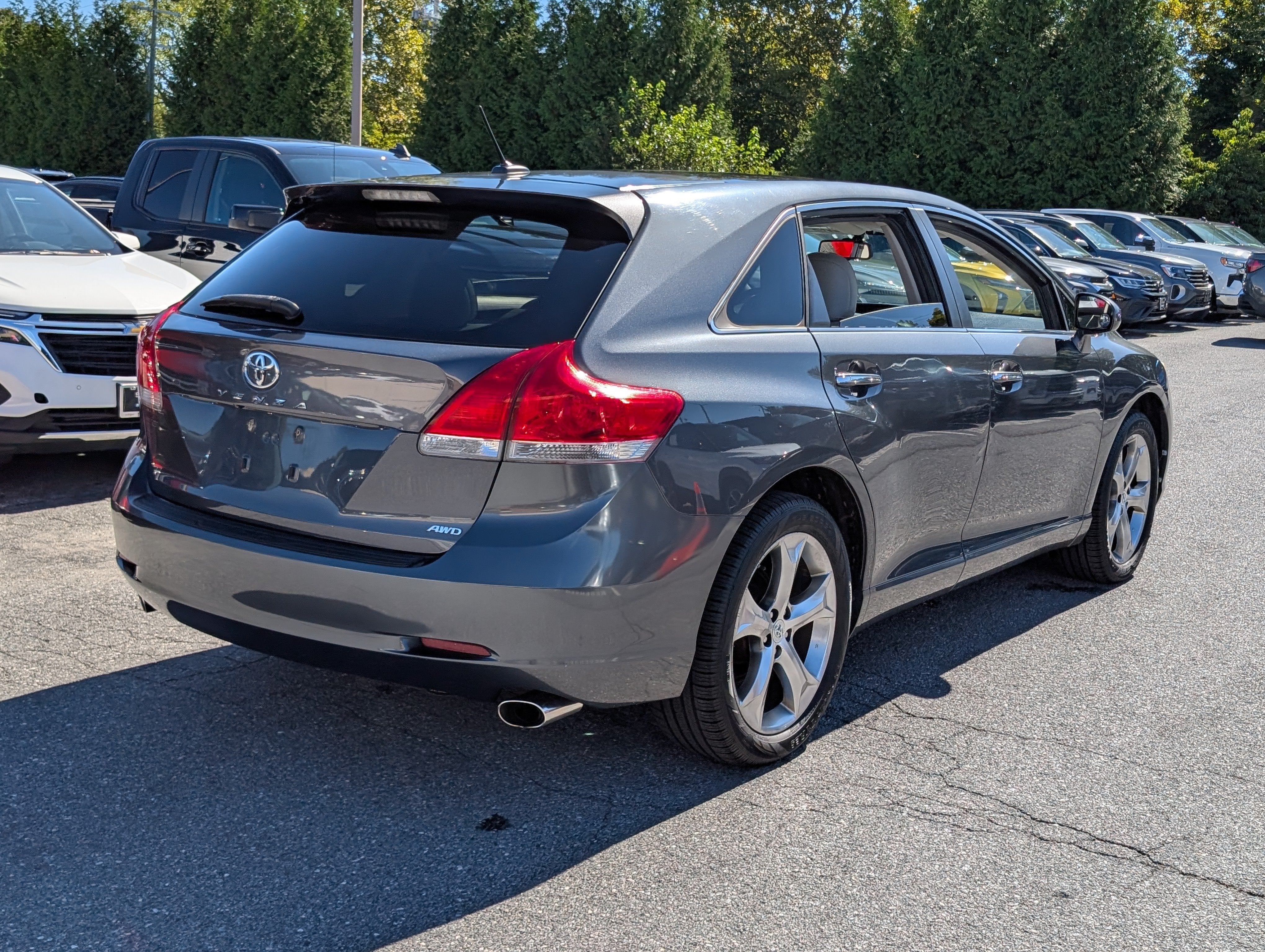 2010 Toyota Venza 4dr Wgn V6 AWD (Natl)