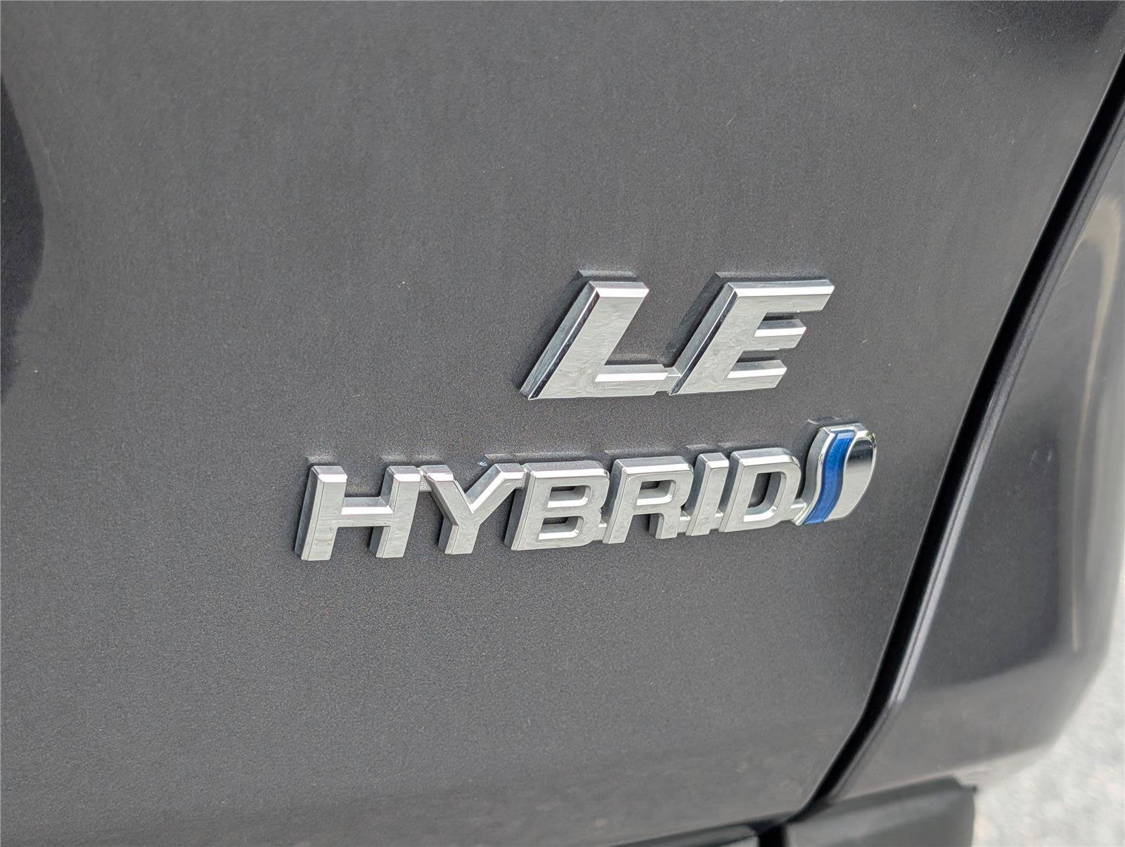 2024 Toyota RAV4 Hybrid LE