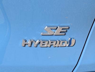 2022 Toyota RAV4 Hybrid SE