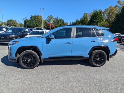 2022 Toyota RAV4 Hybrid SE