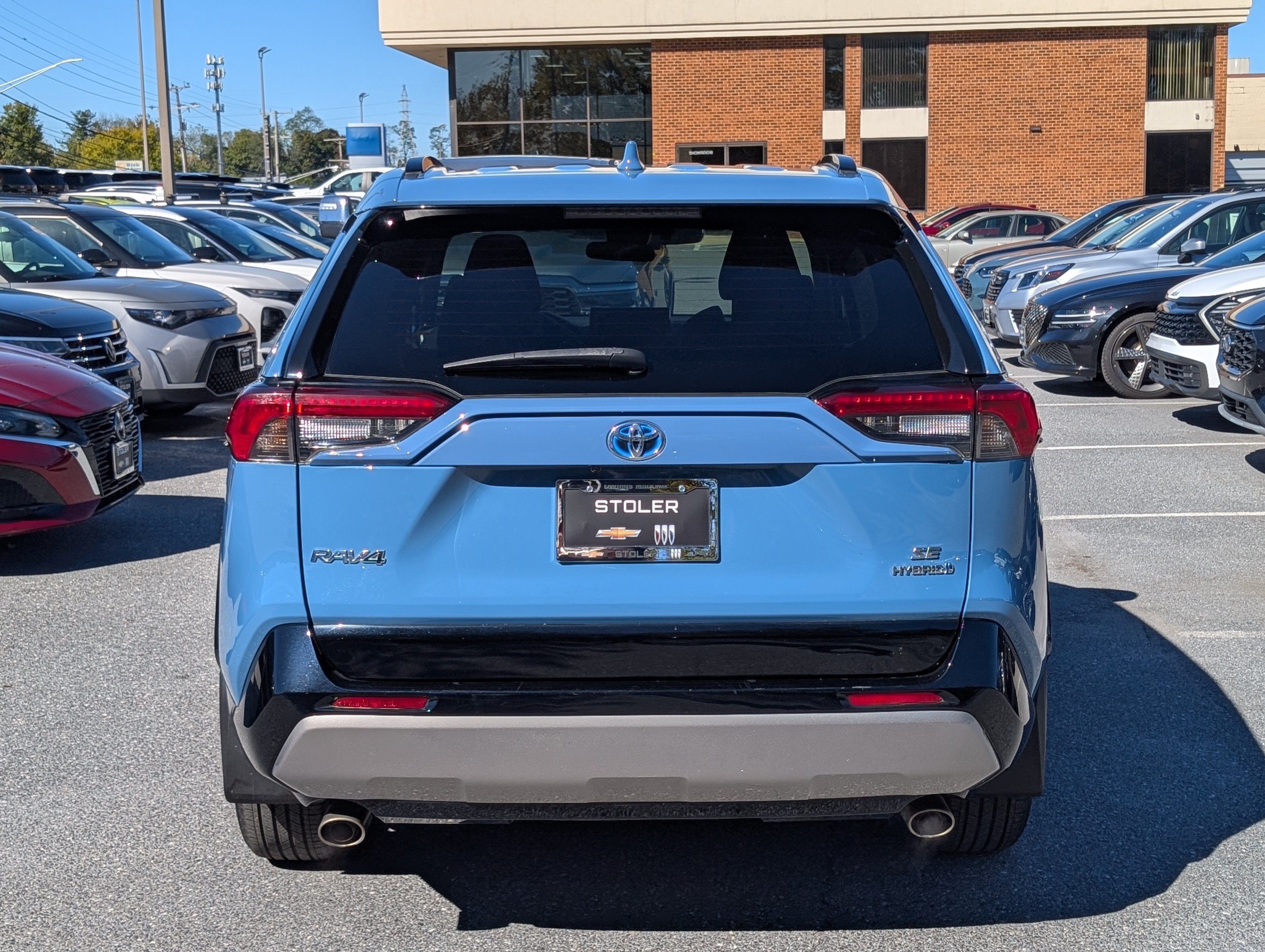 2022 Toyota RAV4 Hybrid SE