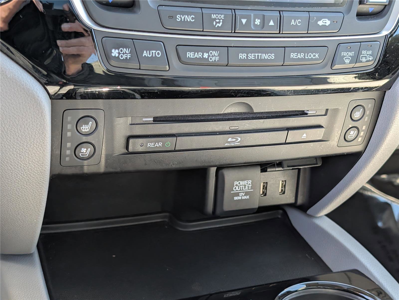 2018 Honda Pilot Elite