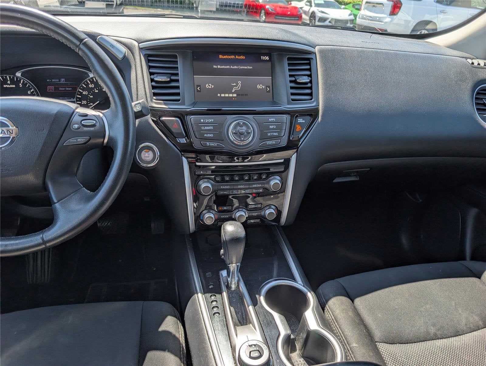 2020 Nissan Pathfinder SV
